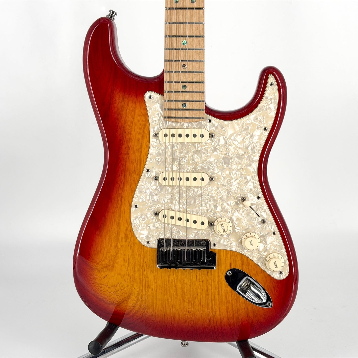 2007 Fender American Deluxe Ash Stratocaster – Aged Cherry Burst