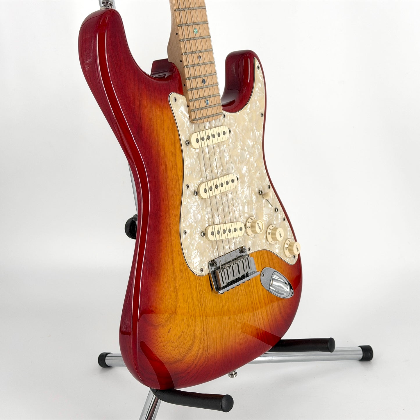 2007 Fender American Deluxe Ash Stratocaster – Aged Cherry Burst