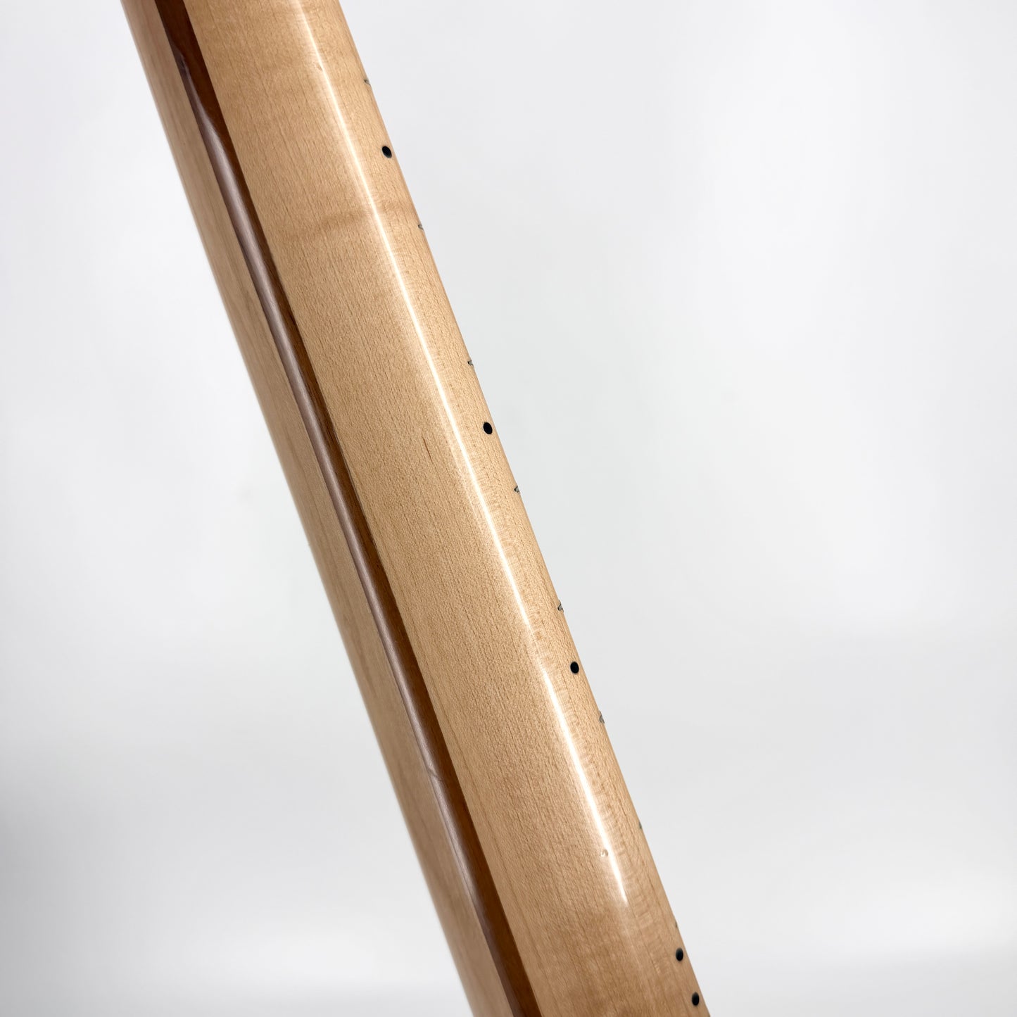 2007 Fender American Deluxe Ash Stratocaster – Aged Cherry Burst