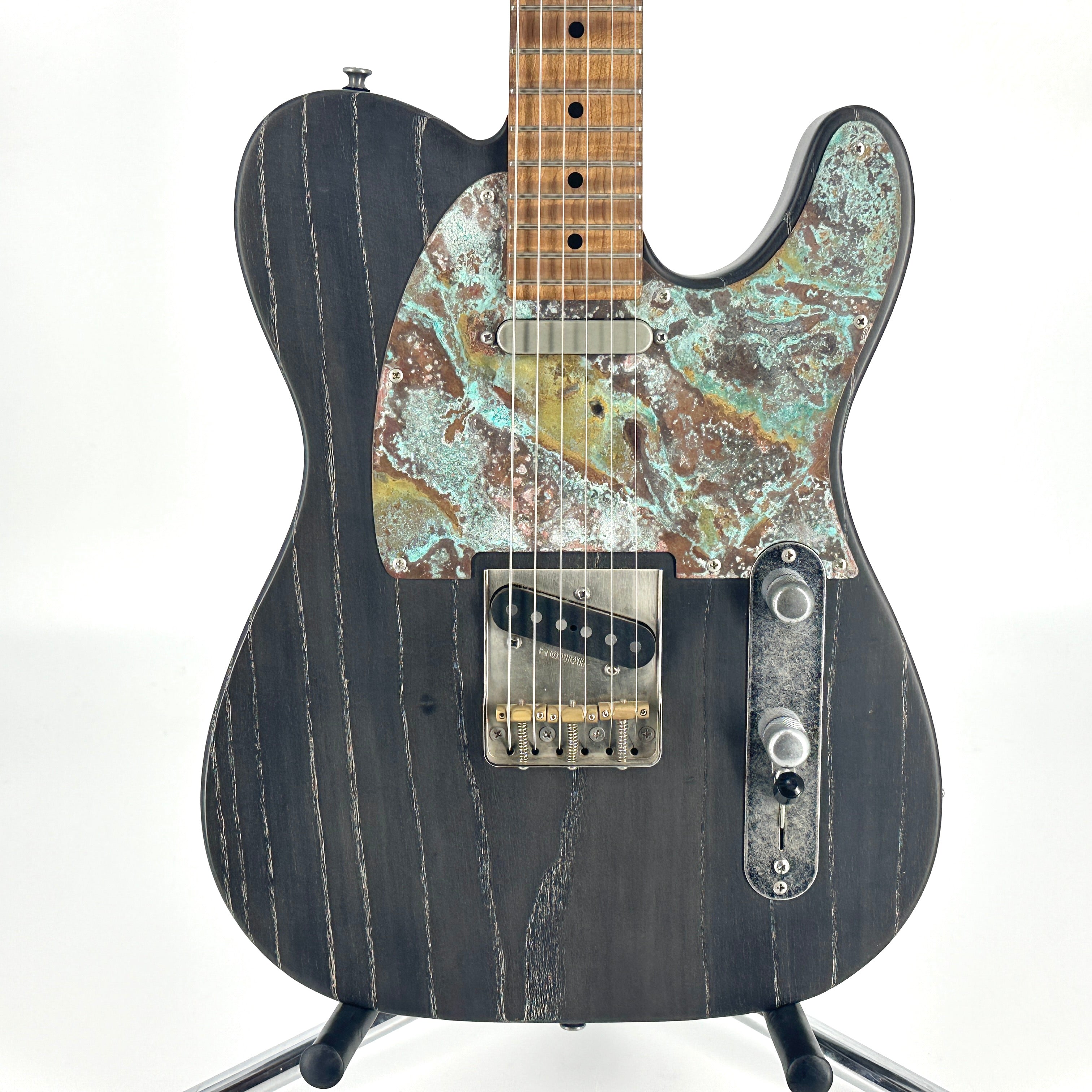 Patrick James Eggle Oz-T – Grained Black – Jordan Guitars