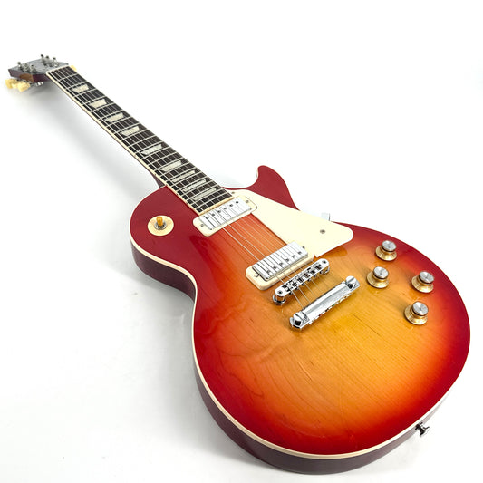 2022 Gibson Les Paul 70s Deluxe – Cherry Sunburst