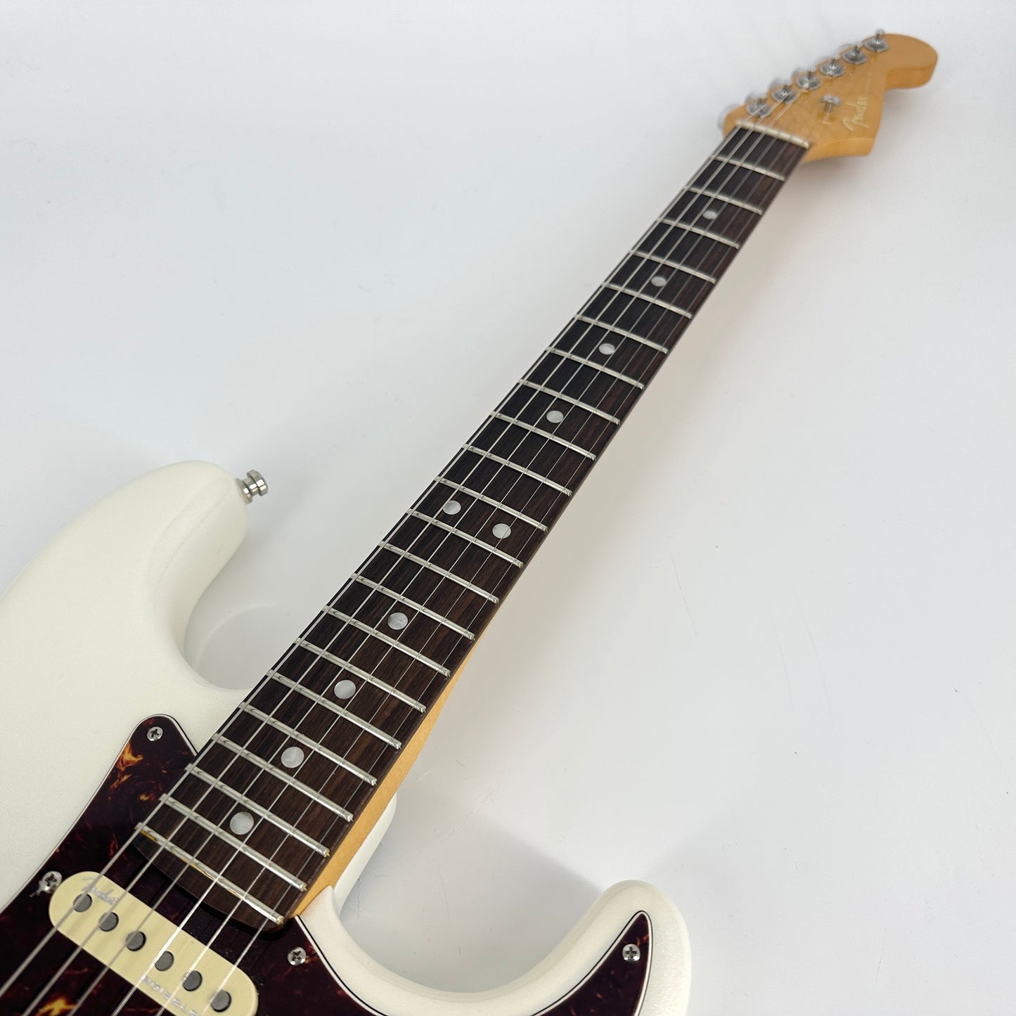 2023 Fender American Ultra Stratocaster – Arctic Pearl