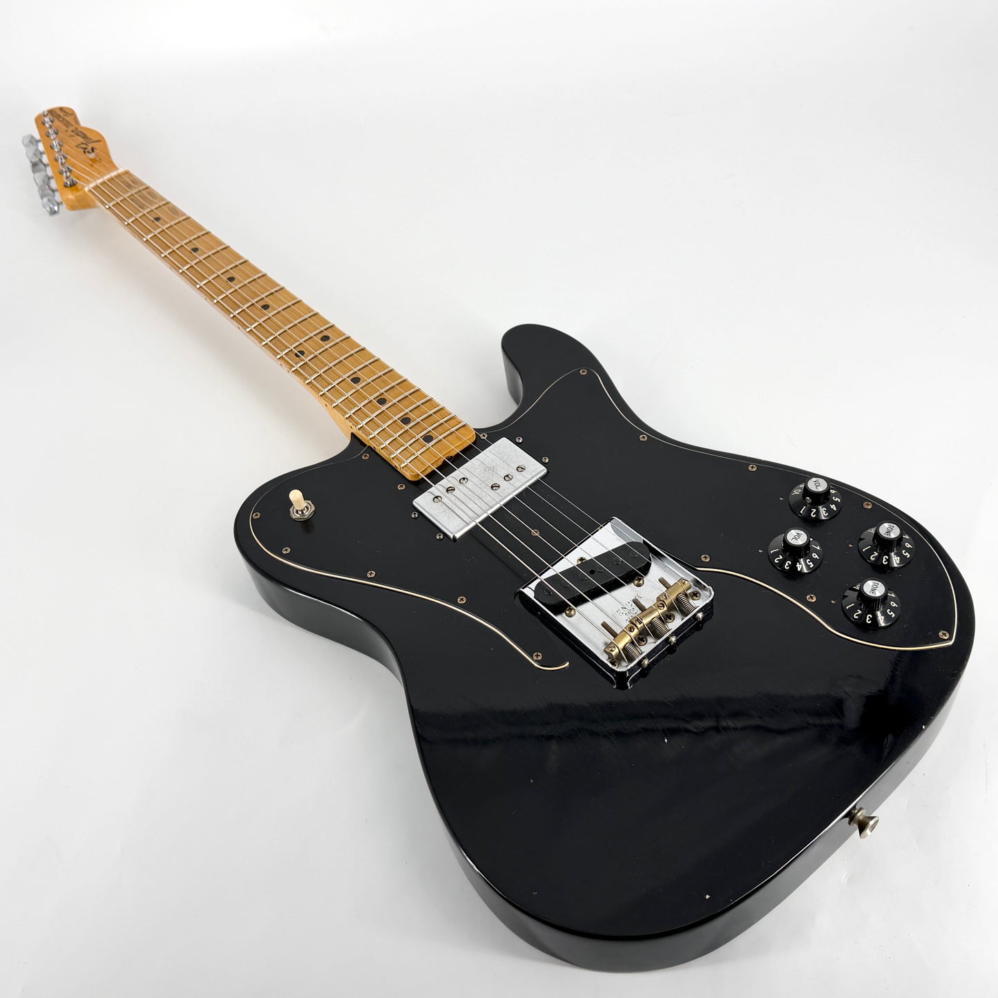 2025 Fender Custom Shop ’72 Custom Journeyman Relic Telecaster – Aged Black