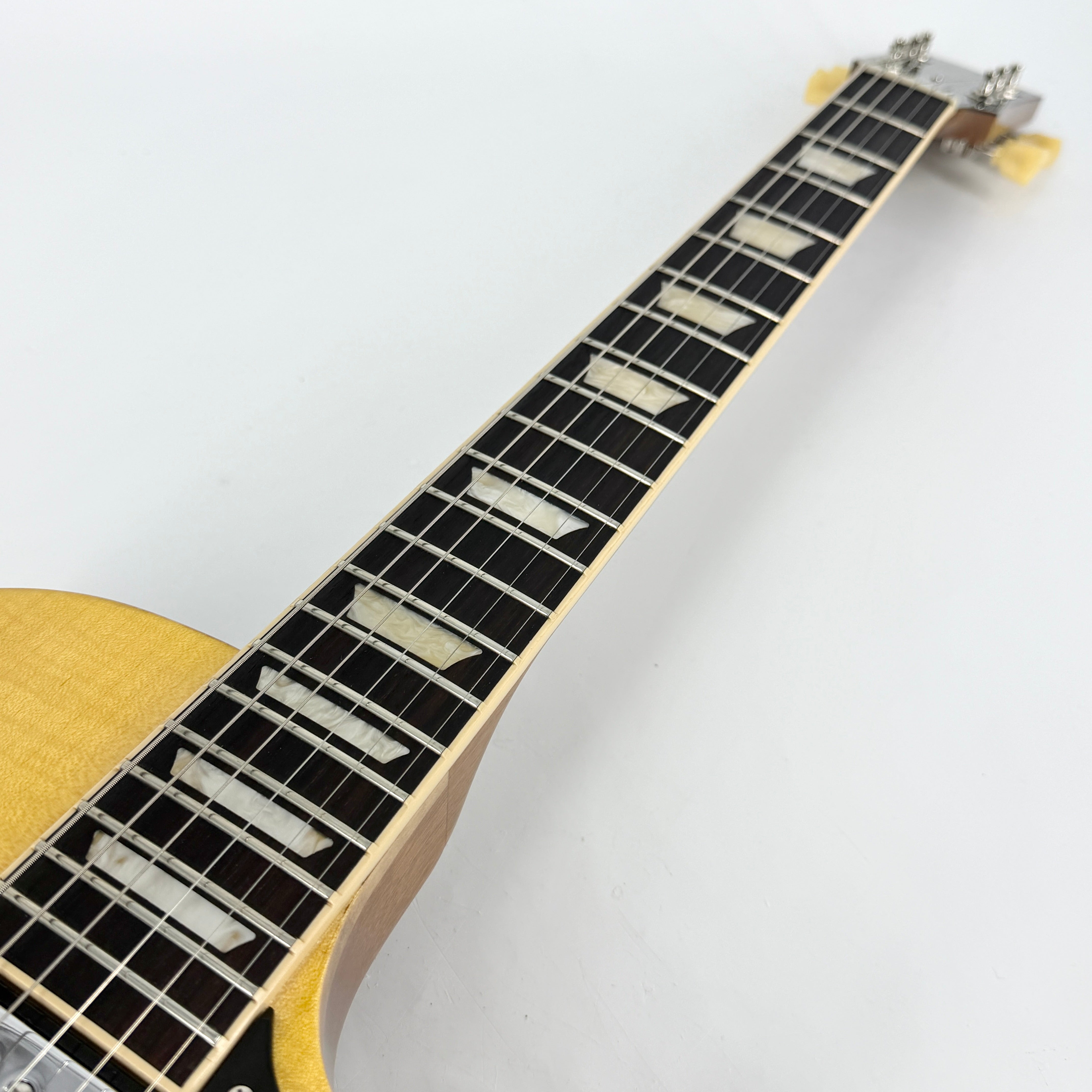 2025 Gibson Les Paul Studio Figured - Antique Natural – Jordan Guitars