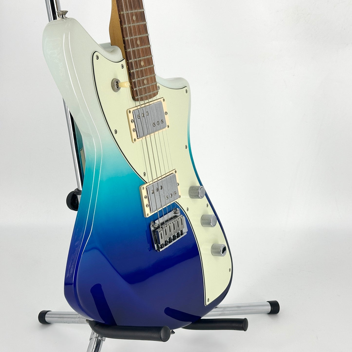 2021 Fender Player Plus Meteora - Belair Blue