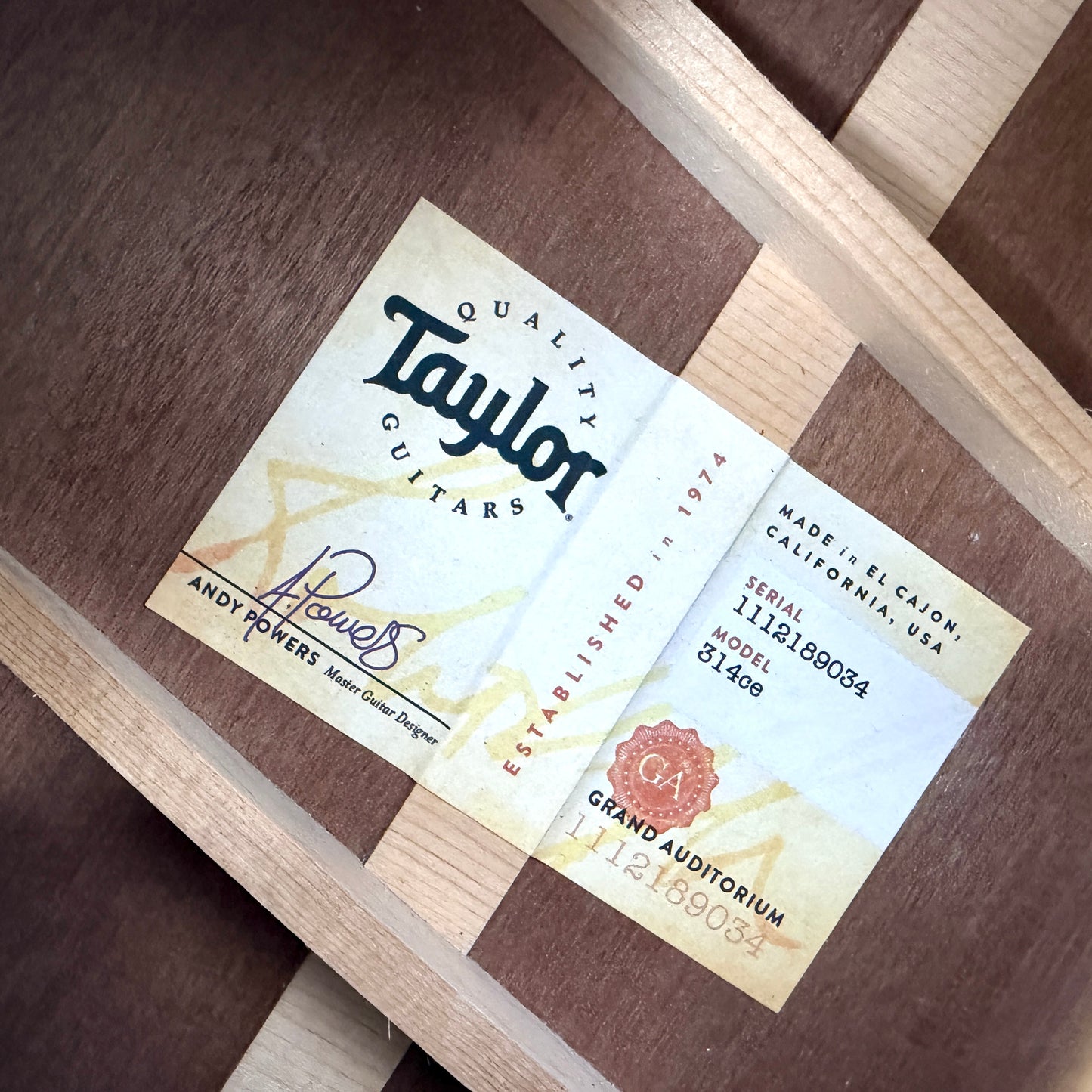 2019 Taylor 314ce V-Class - Natural