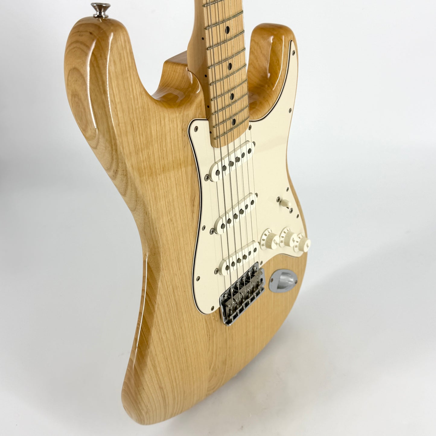 2012 Fender American Vintage 70s Stratocaster – Natural
