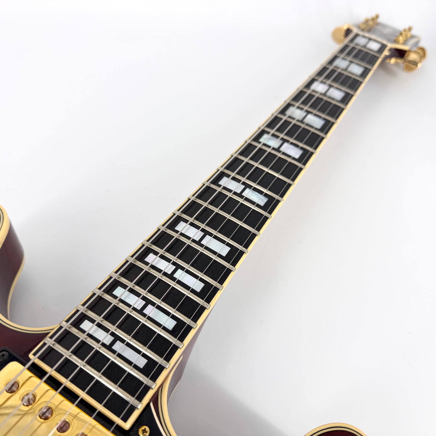 2000 Yamaha SA2200 - Violin Sunburst