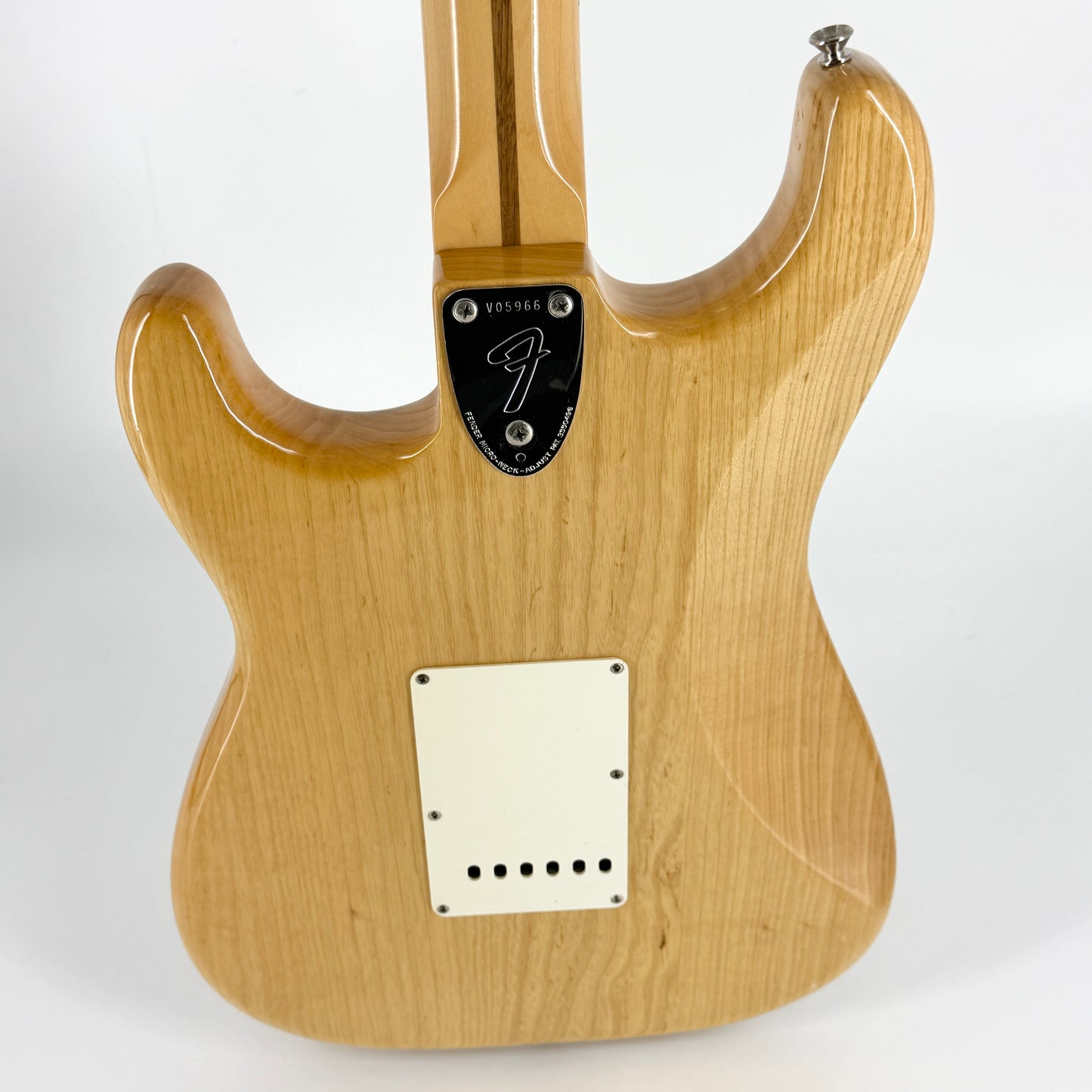 2012 Fender American Vintage 70s Stratocaster – Natural