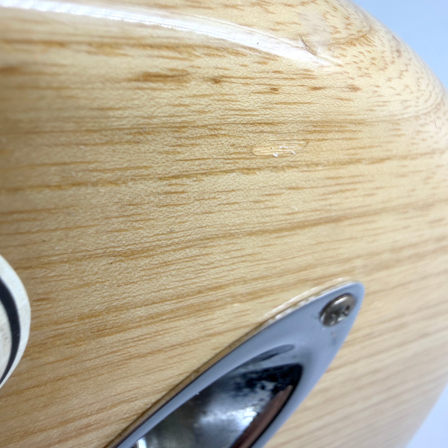2012 Fender American Vintage 70s Stratocaster – Natural