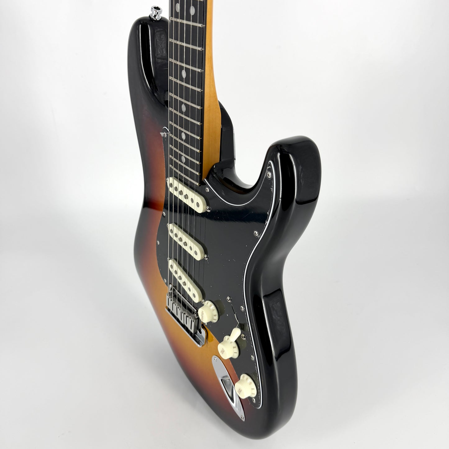 2025 Fender American Ultra II Stratocaster – Ultraburst