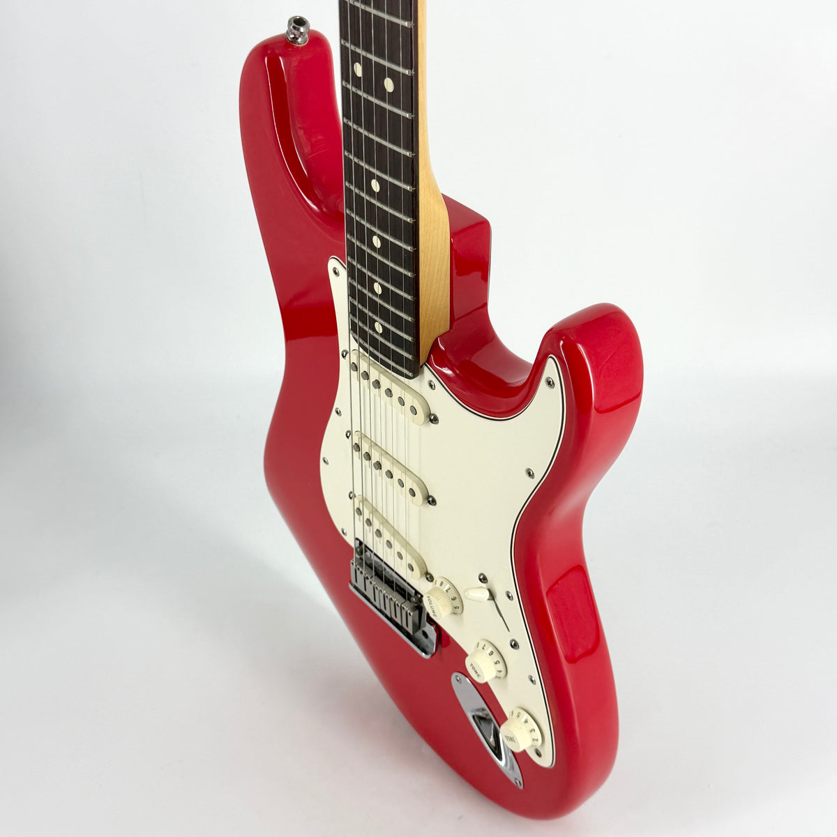 2000 Fender American Series / Standard Stratocaster – Hot Rod Red
