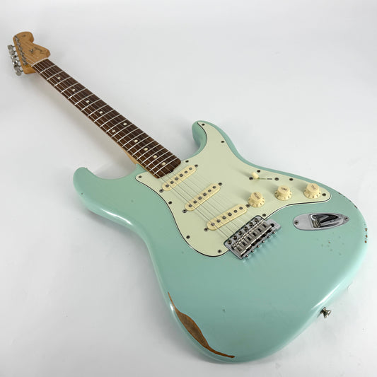 2022 Fender FSR Road Worn Limited Edition 60’s Stratocaster – Daphne Blue