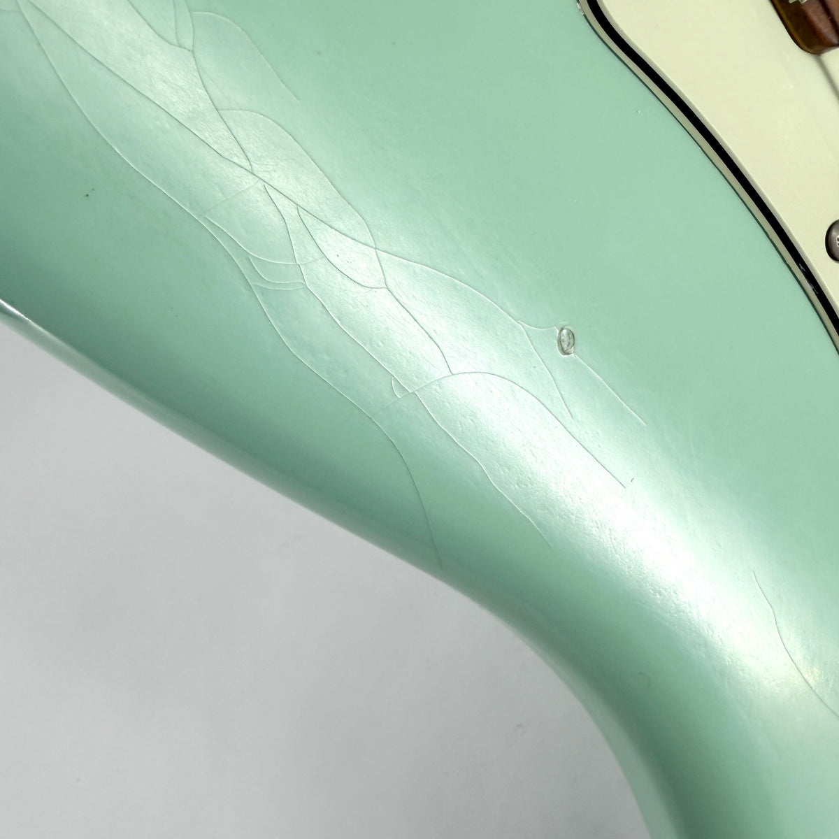 2022 Fender FSR Road Worn Limited Edition 60’s Stratocaster – Daphne Blue