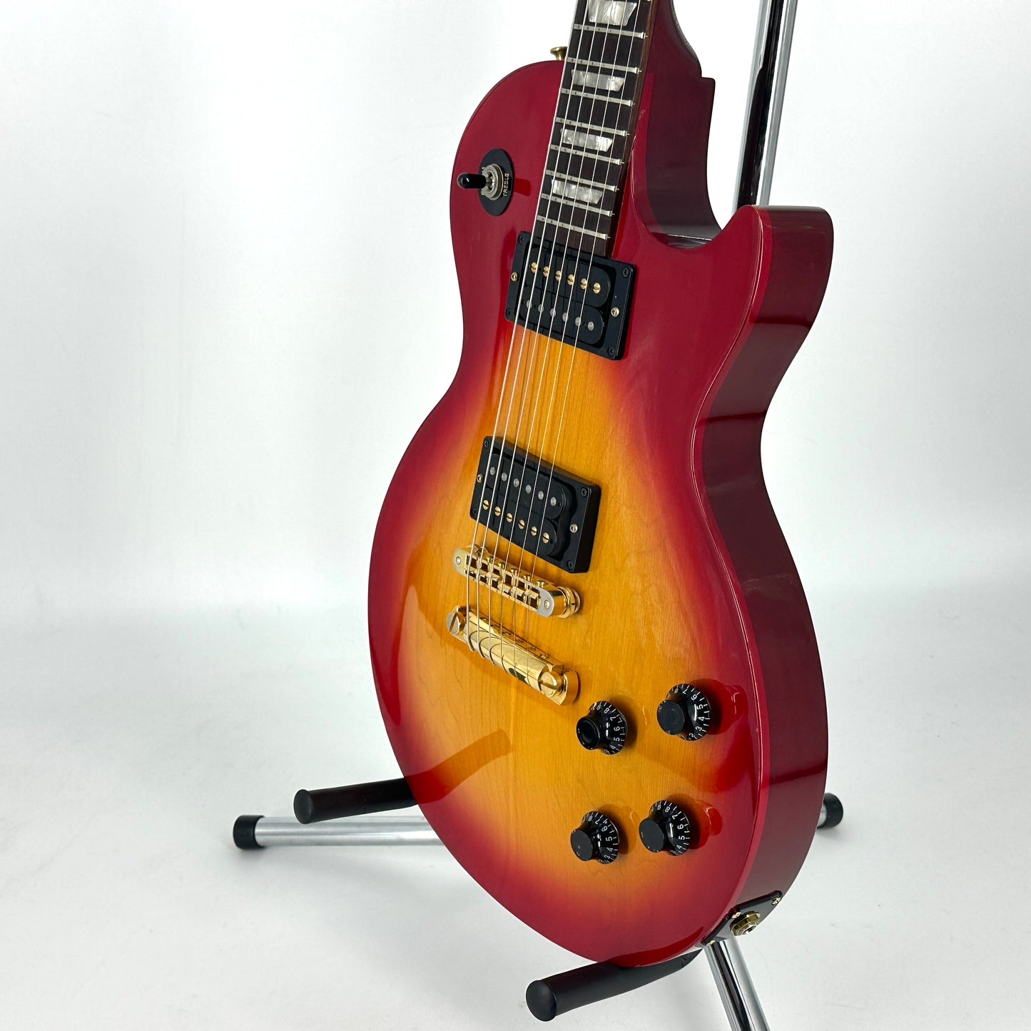 1993 Gibson Les Paul Studio Lite - Cherry Sunburst