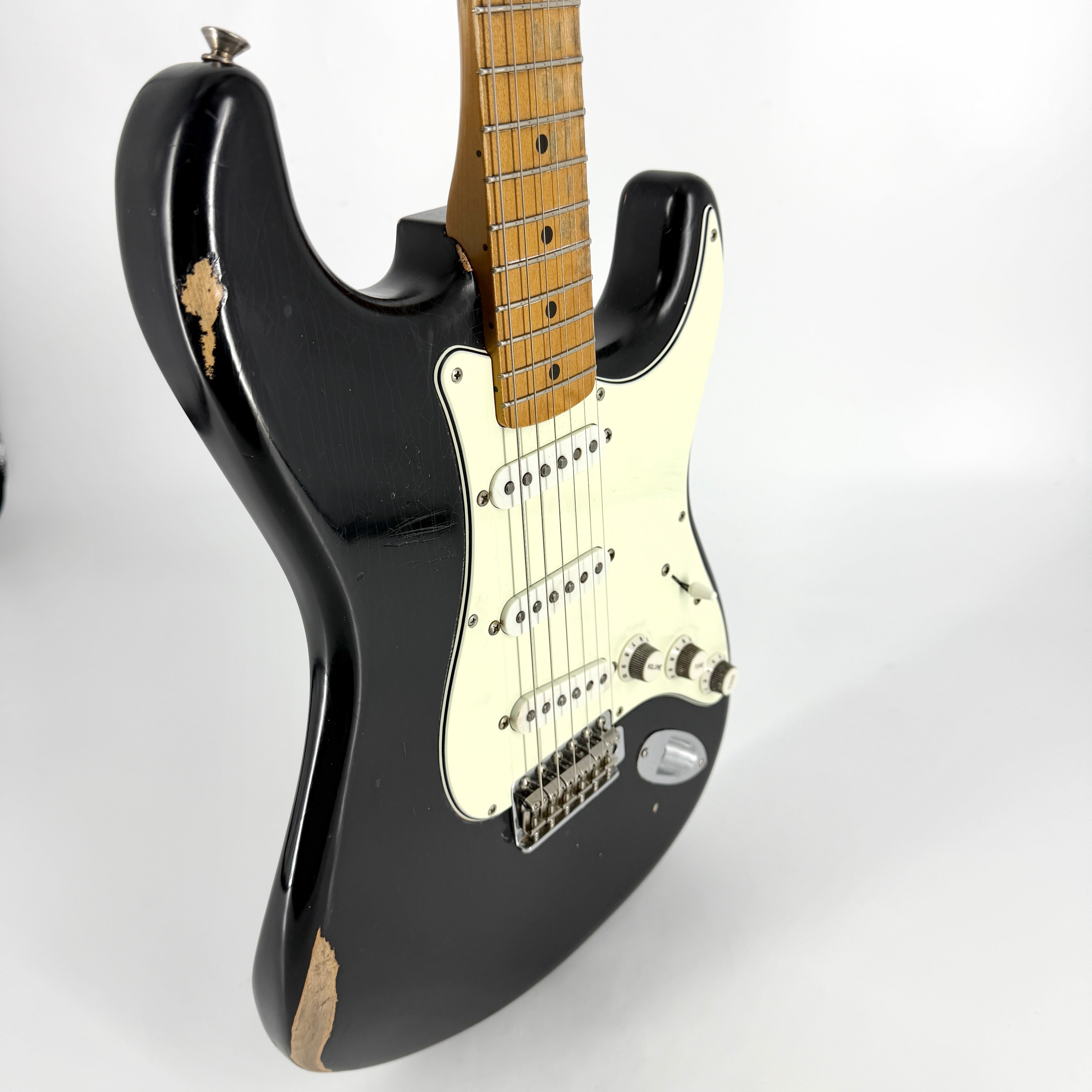 2022 Fender Vintera Road Worn 50s Stratocaster – Black – Jordan