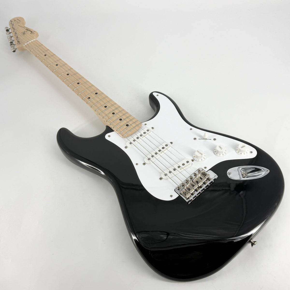 2023 Fender Eric Clapton Signature Stratocaster – Blackie