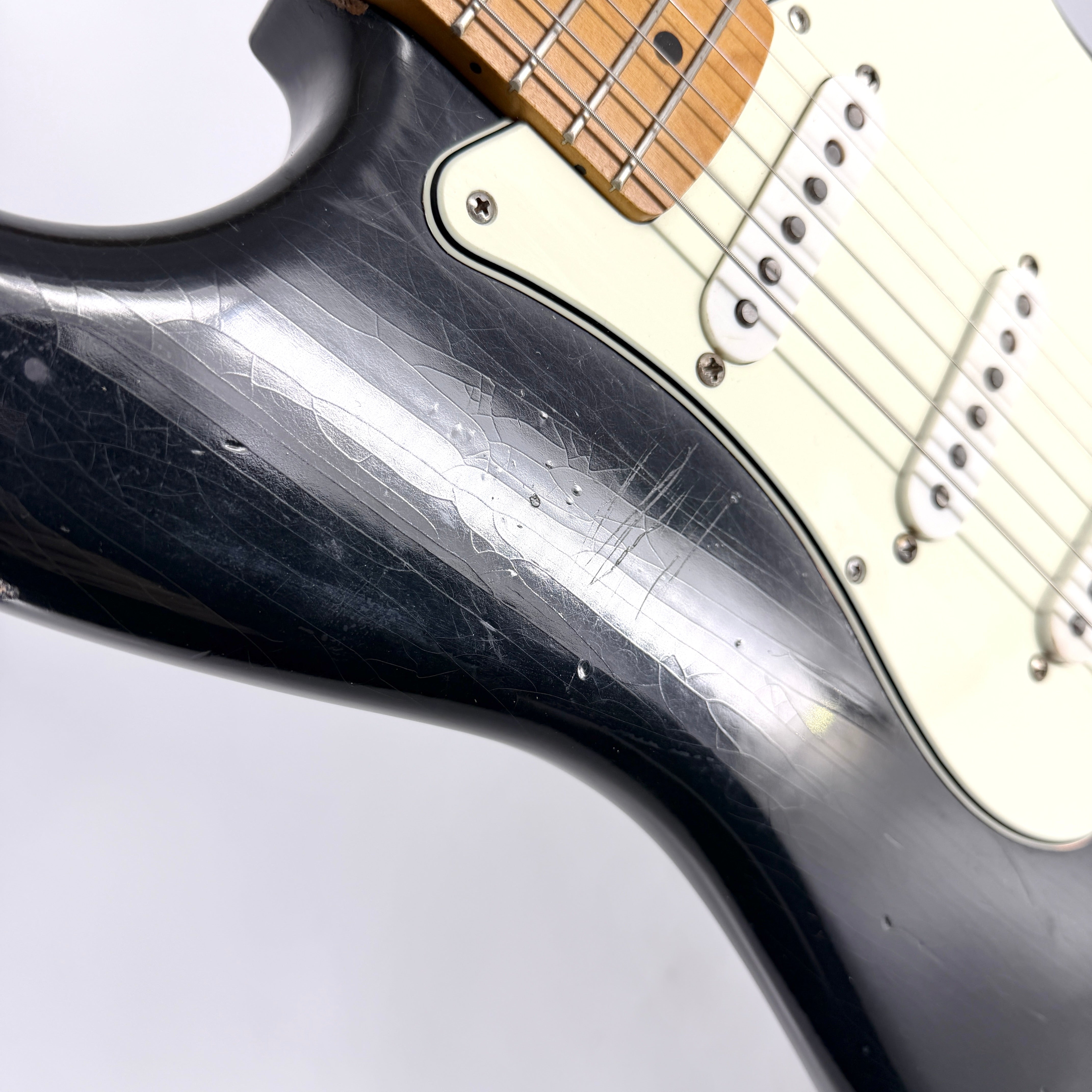 2022 Fender Vintera Road Worn 50s Stratocaster – Black – Jordan