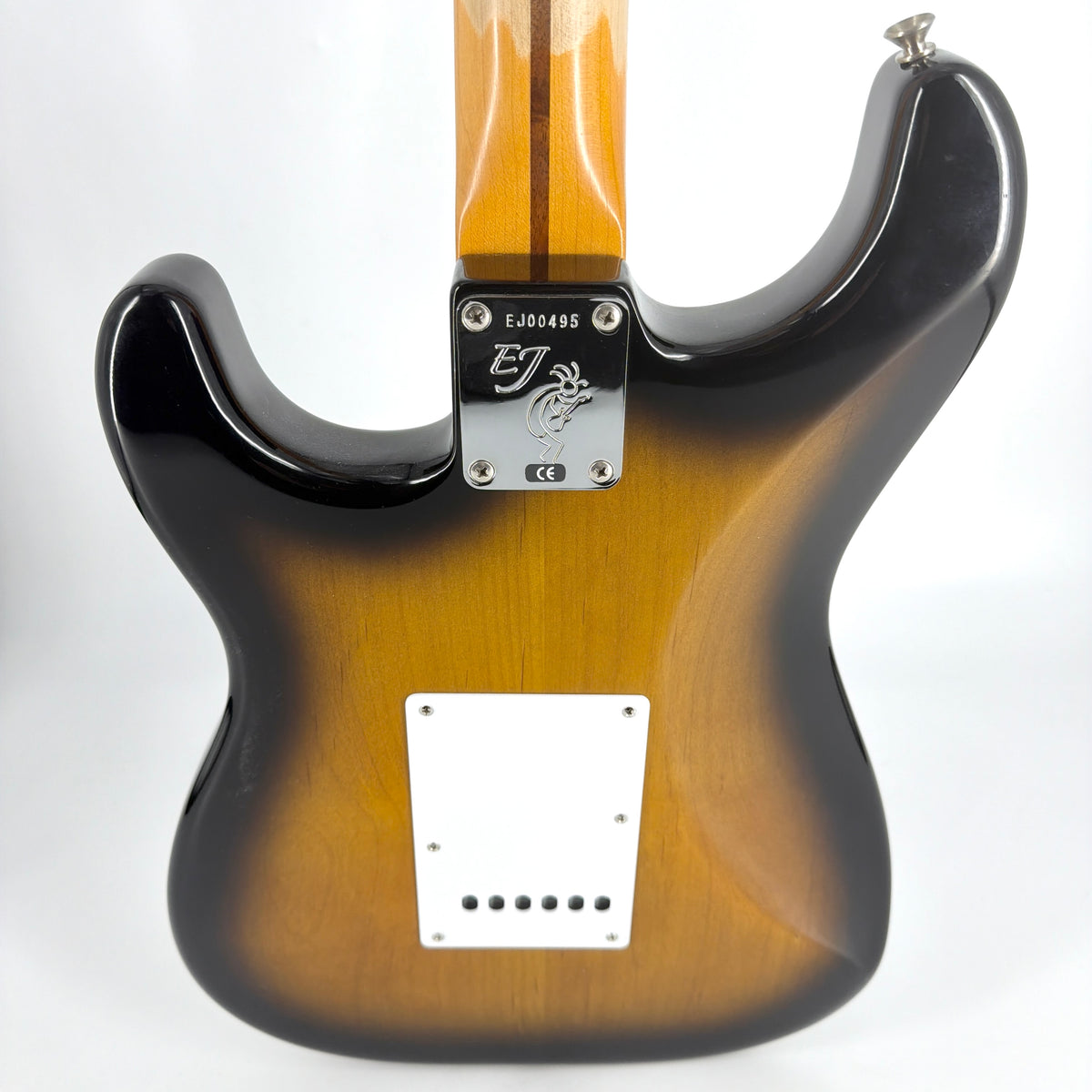 2005 Fender Eric Johnson Stratocaster -  2 Tone Sunburst