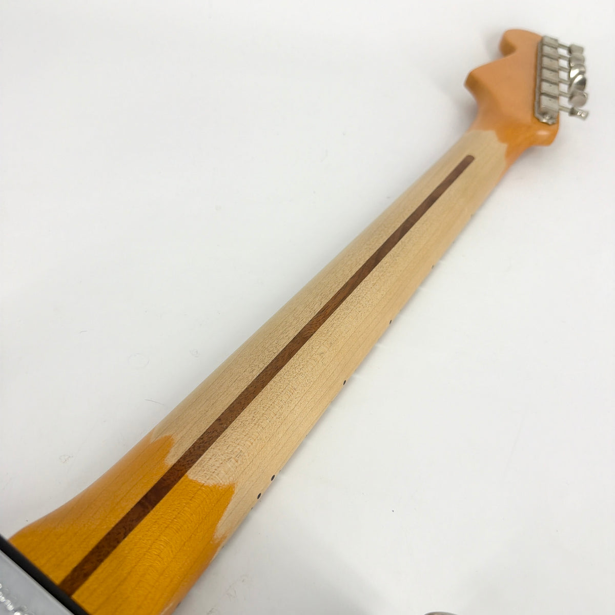 2005 Fender Eric Johnson Stratocaster -  2 Tone Sunburst