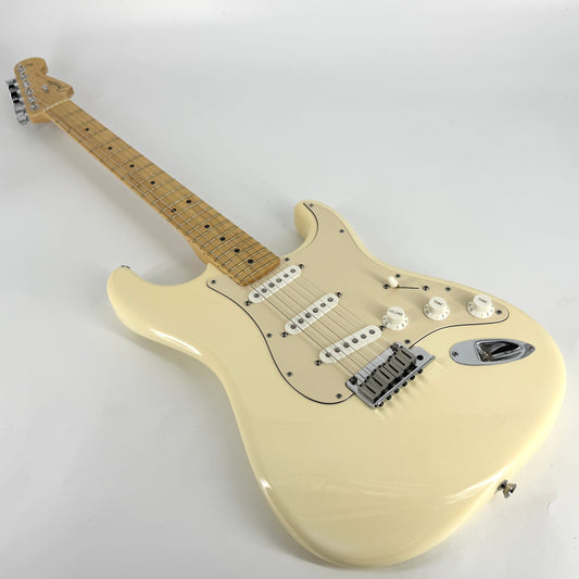 2005 Fender American Series (Standard) Stratocaster – Olympic White