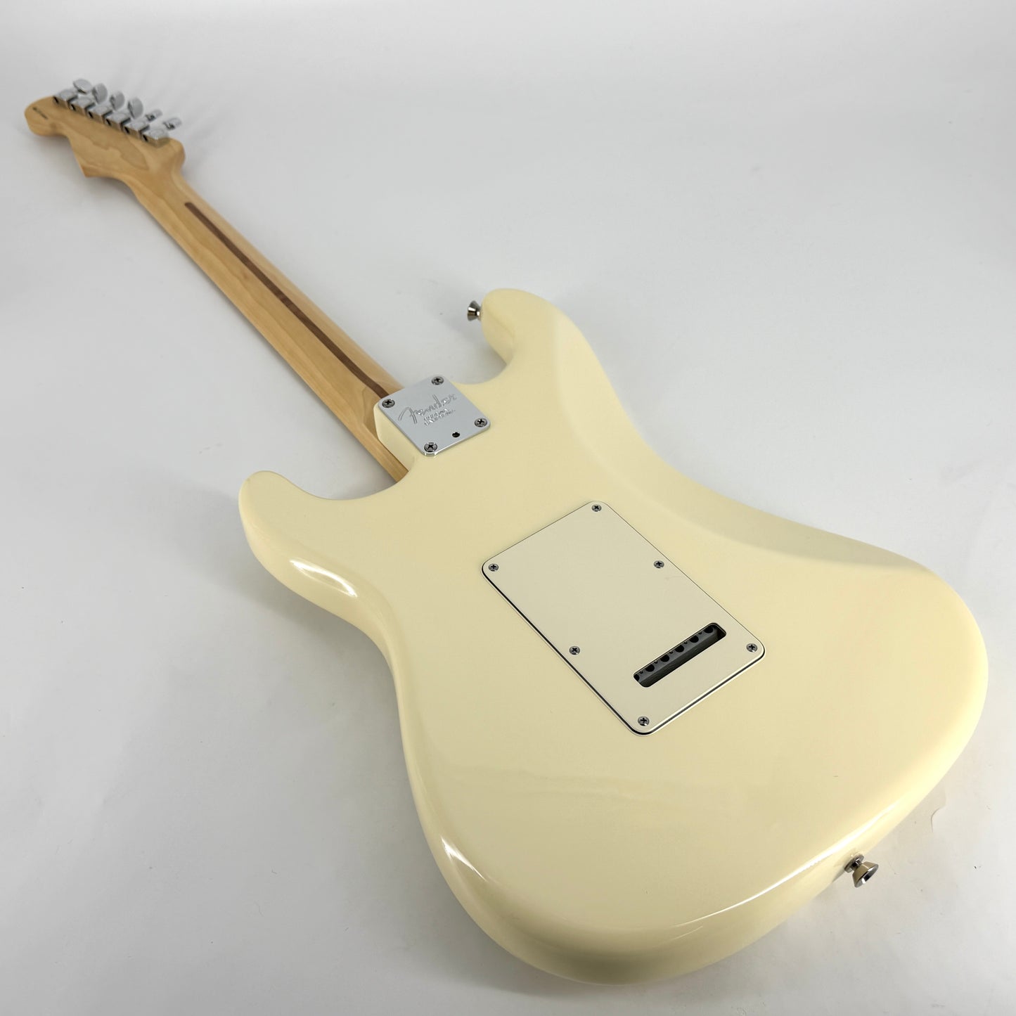 2005 Fender American Series (Standard) Stratocaster – Olympic White