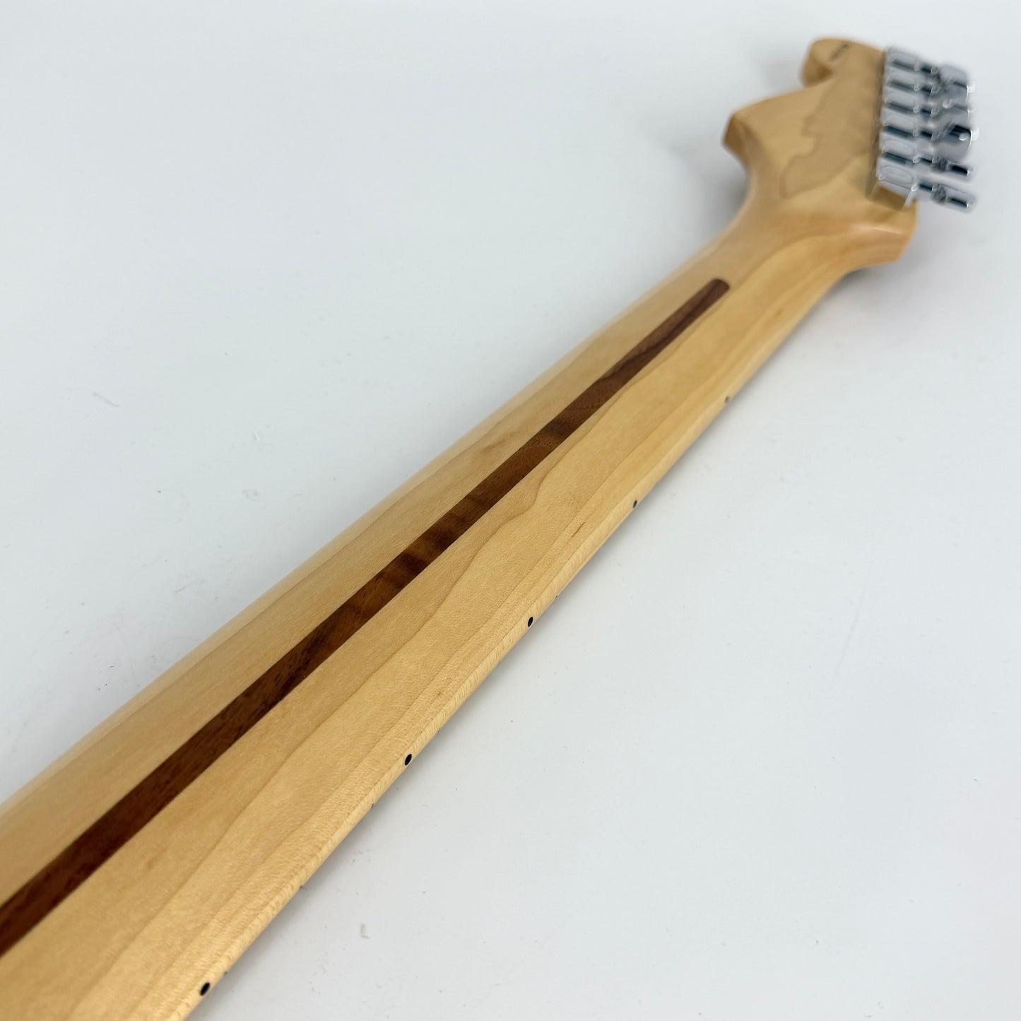 2005 Fender American Series (Standard) Stratocaster – Olympic White