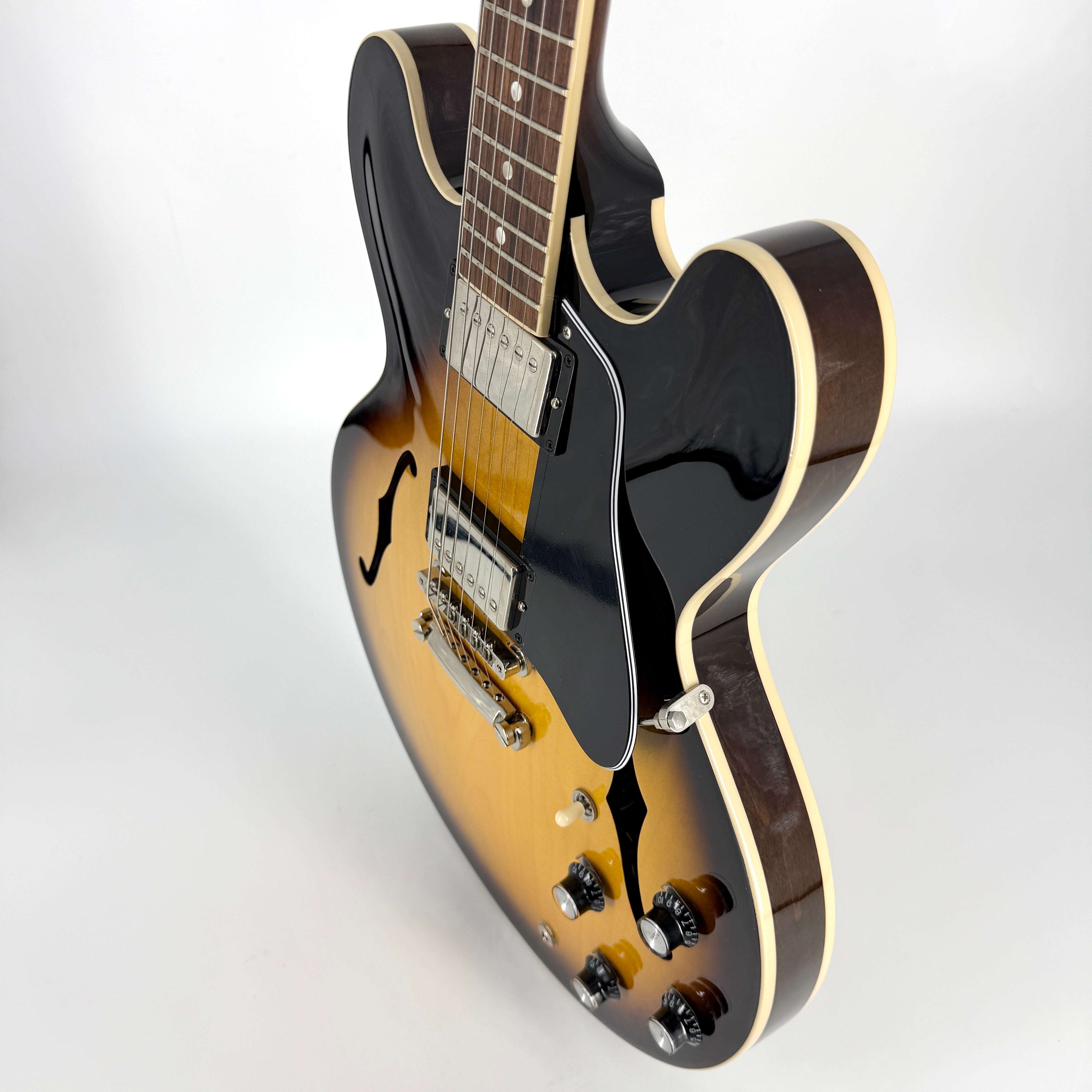2021 Gibson ES-335 – Vintage Burst – Jordan Guitars
