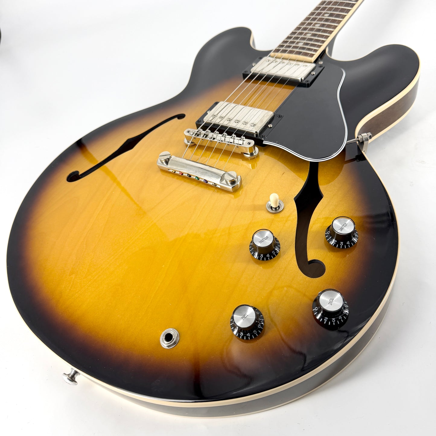 2021 Gibson ES-335 – Vintage Burst