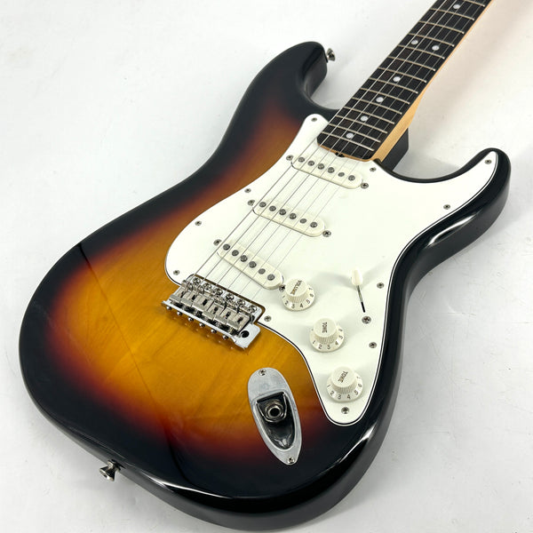 2021 Fender Japan Late 60's Stratocaster - 3-Colour Sunburst