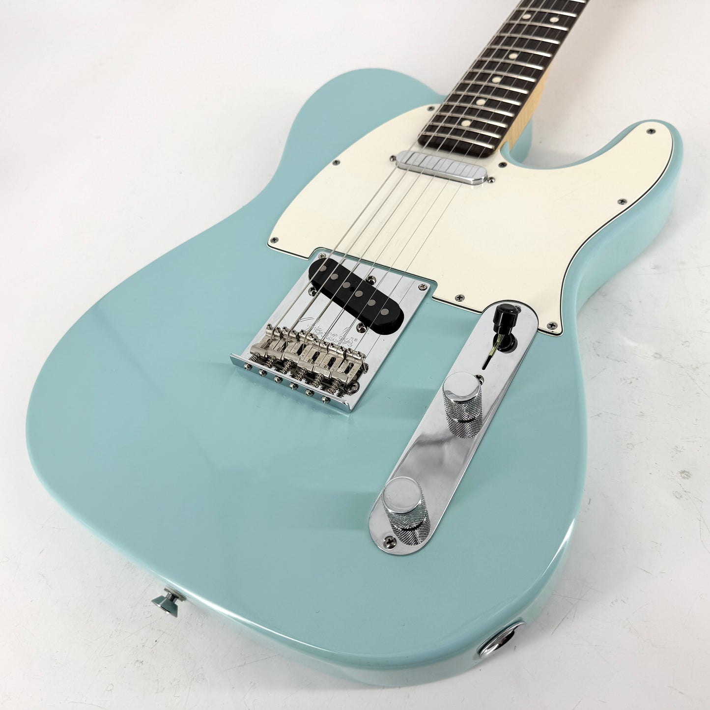 2009 Fender Special Edition American Standard Telecaster – Daphne Blue