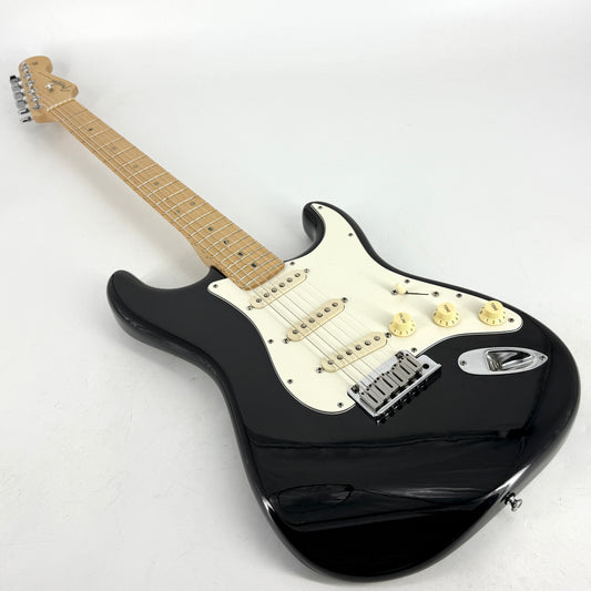 2005 Fender American Series (Standard) Stratocaster – Black