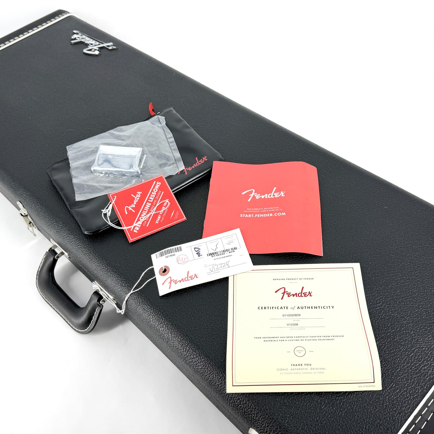 2022 Fender American Vintage II 1975 Telecaster Deluxe – Mocha