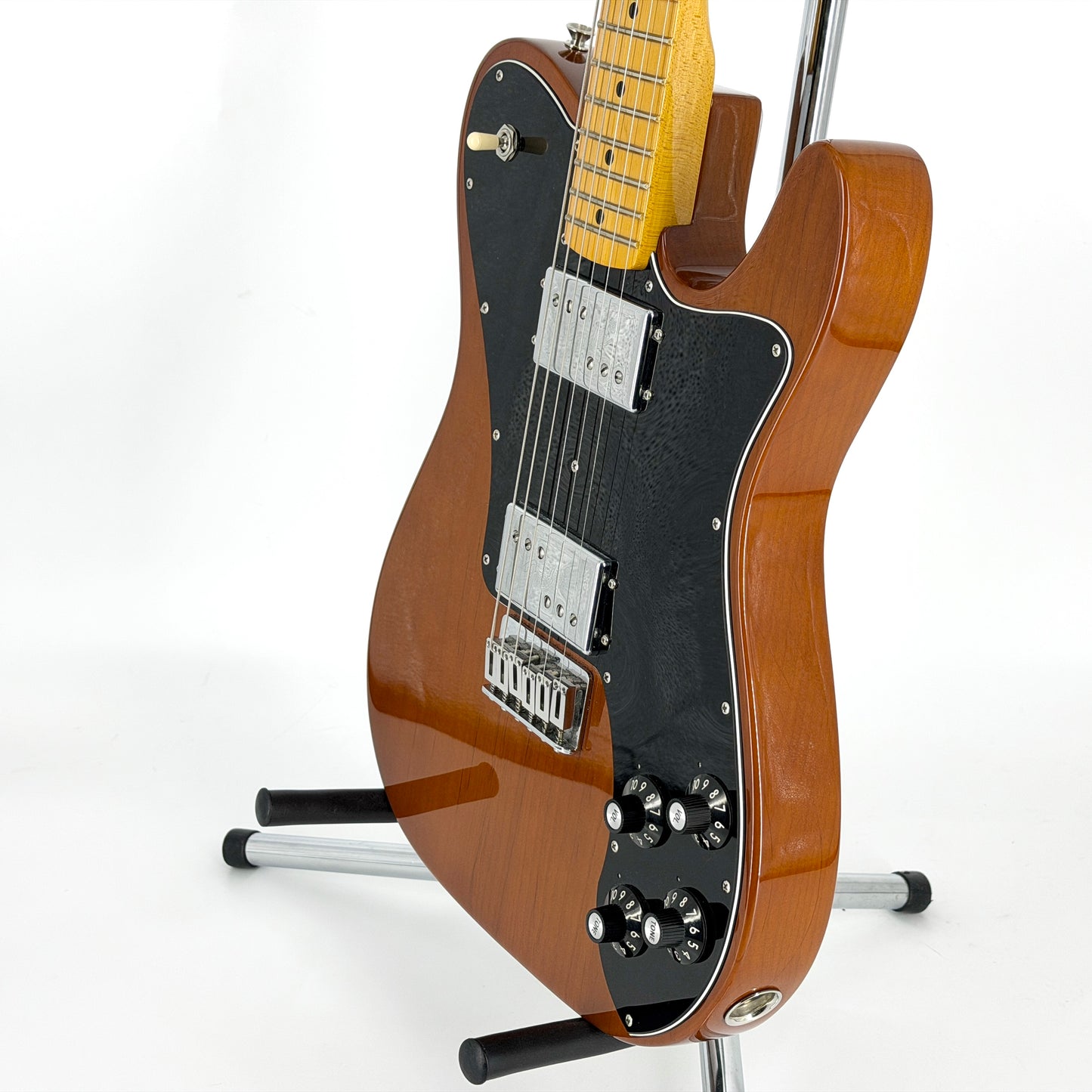 2022 Fender American Vintage II 1975 Telecaster Deluxe – Mocha
