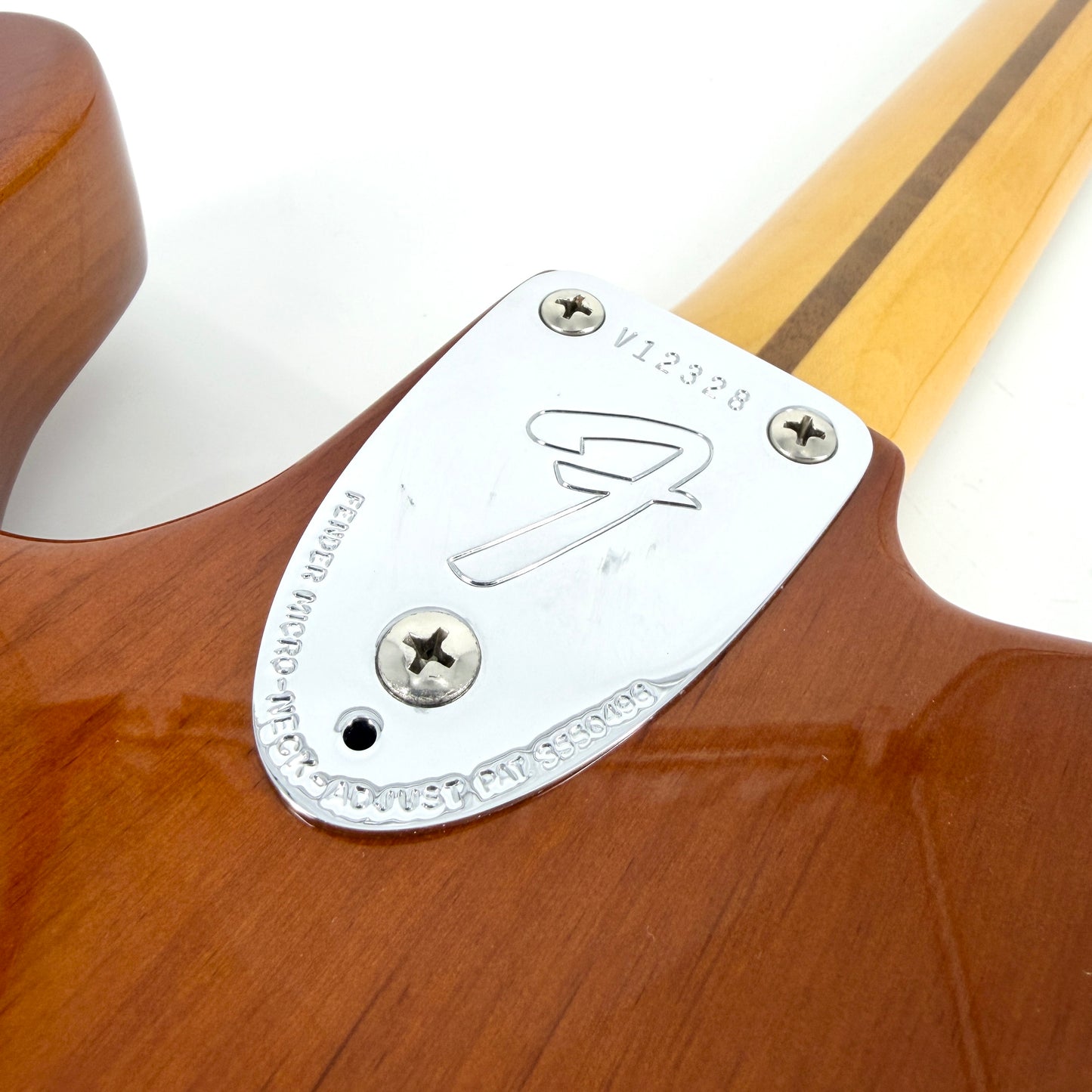 2022 Fender American Vintage II 1975 Telecaster Deluxe – Mocha
