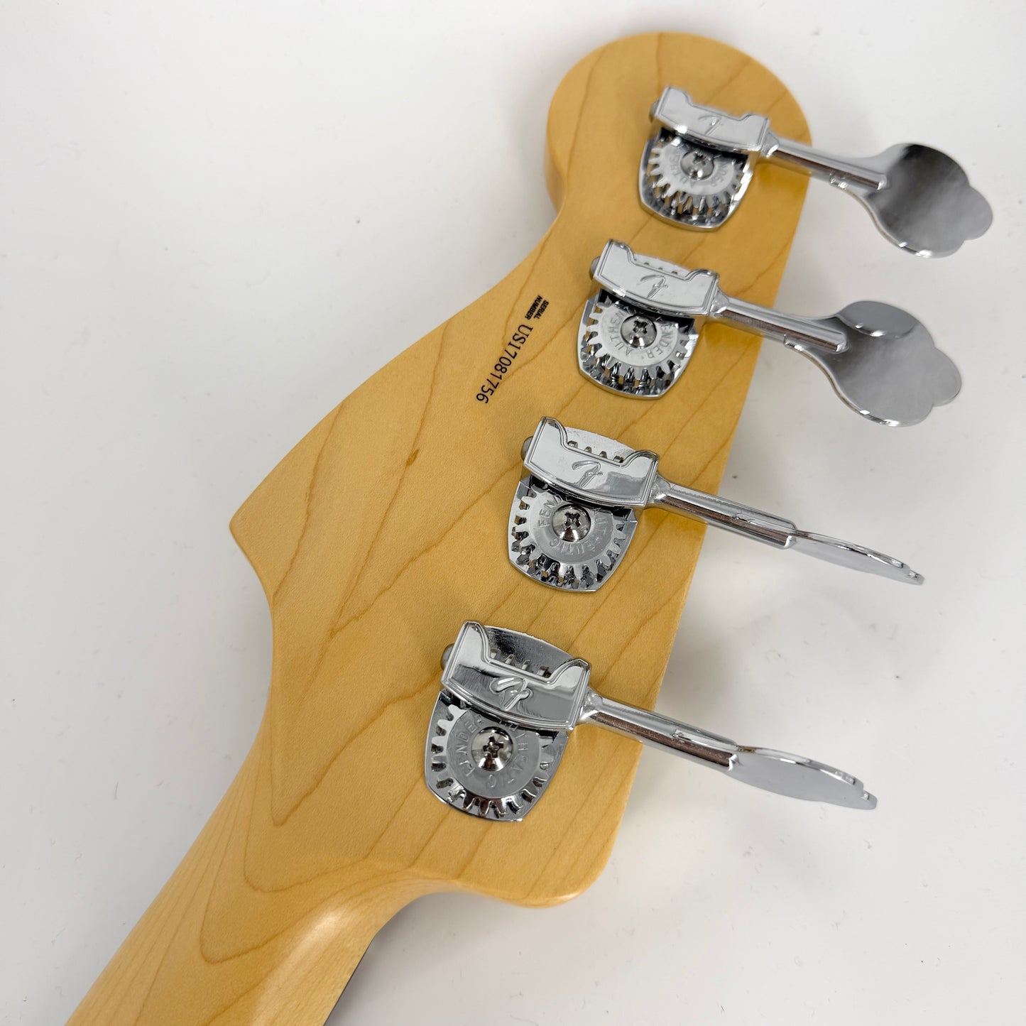 2017 Fender American Professional Precision Bass - 3 Tone Sunburst