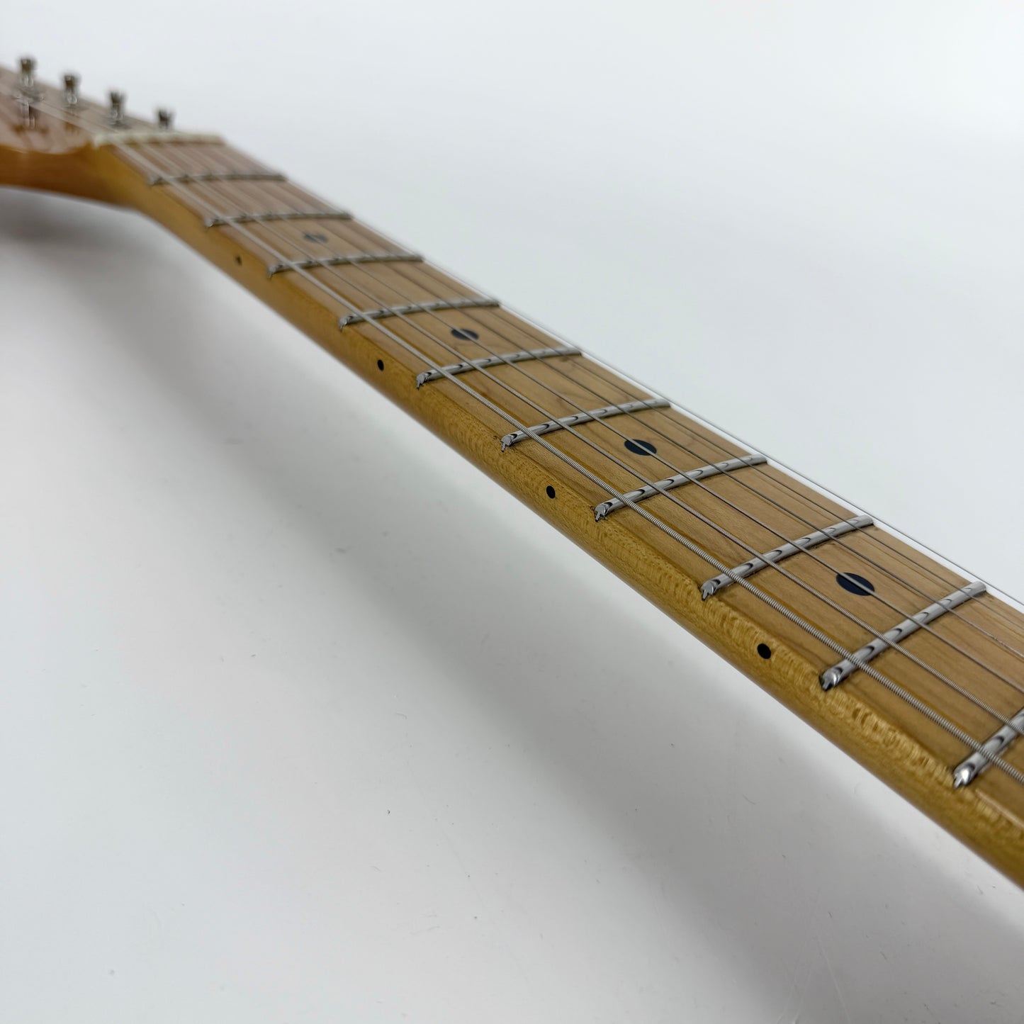 2016 Fender Jimi Hendrix Signature Stratocaster - Olympic White