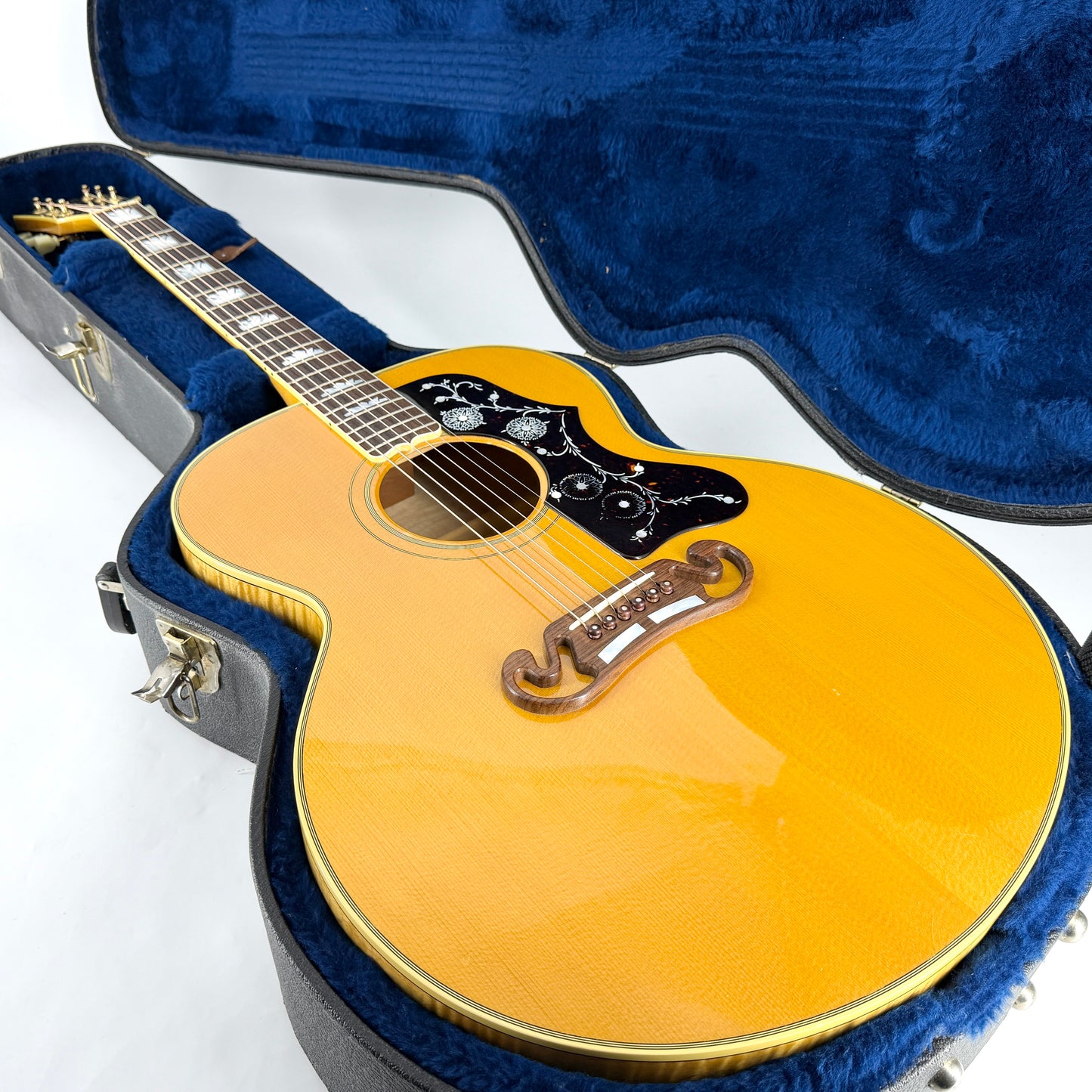 1996 Gibson J-200 - Natural