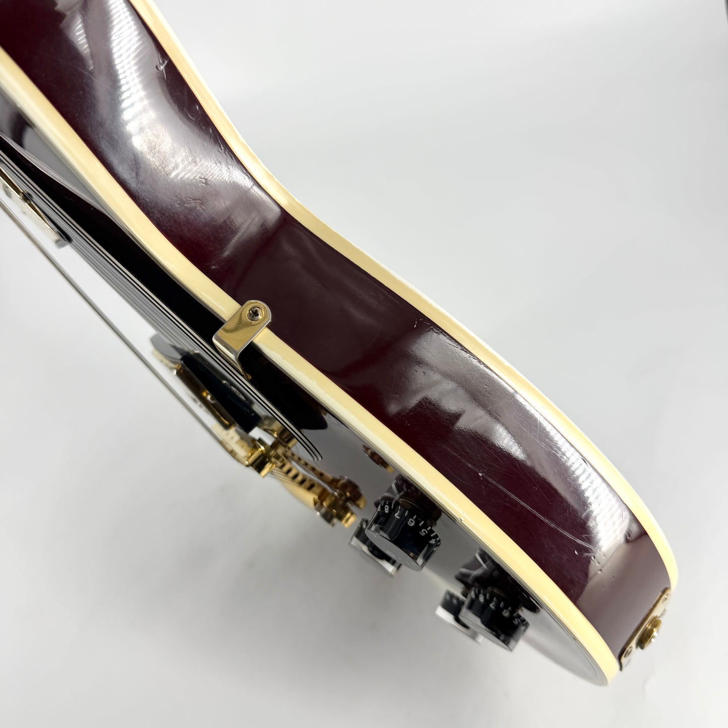1997 Gibson Les Paul Custom – Wine Red