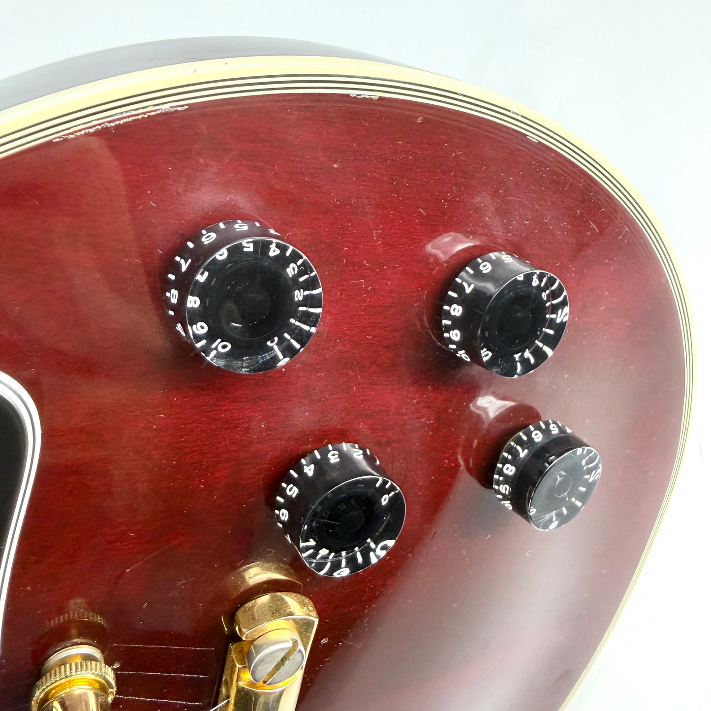 1997 Gibson Les Paul Custom – Wine Red