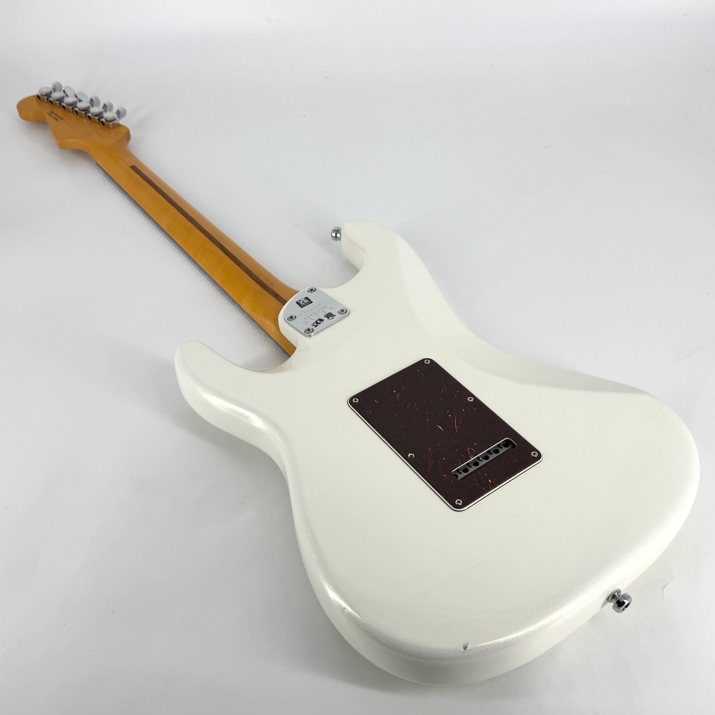 2022 Fender American Ultra Stratocaster – Arctic Pearl
