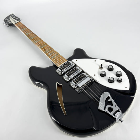 1999 Rickenbacker 370 - Jetglo