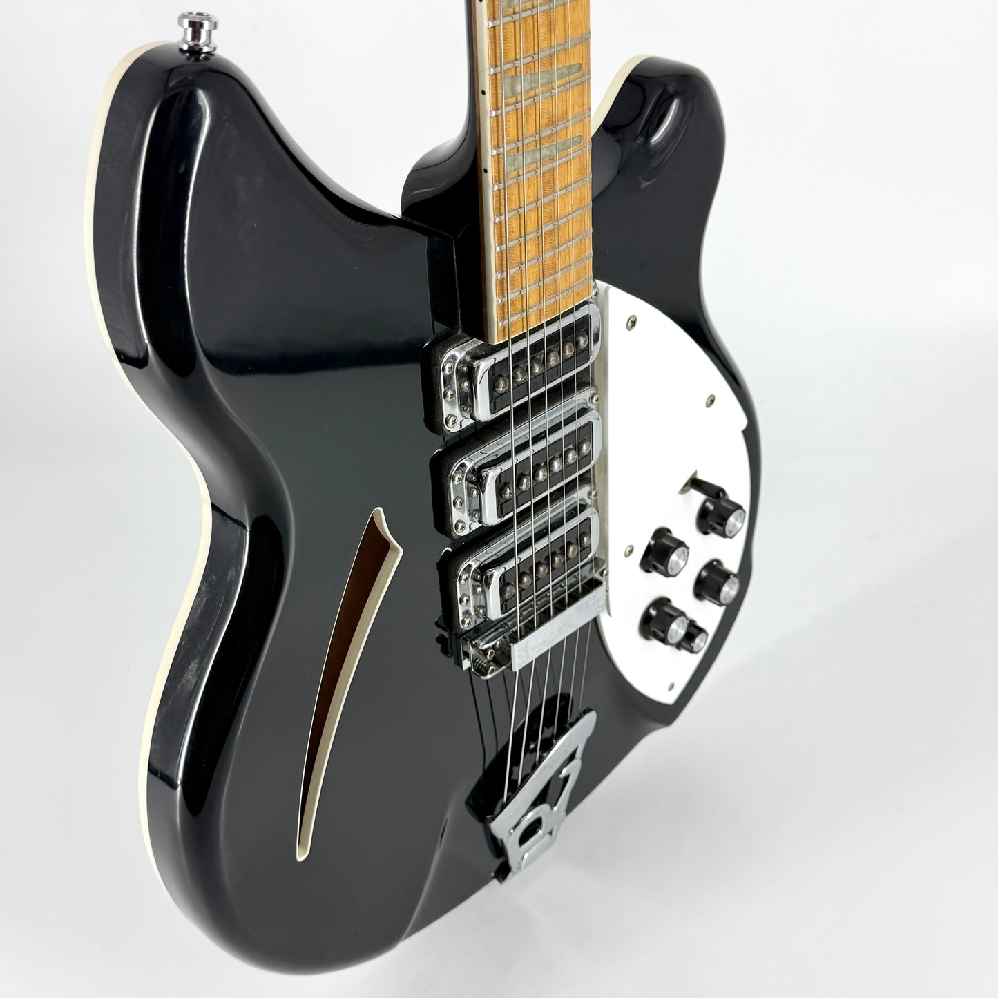 1999 Rickenbacker 370 - Jetglo