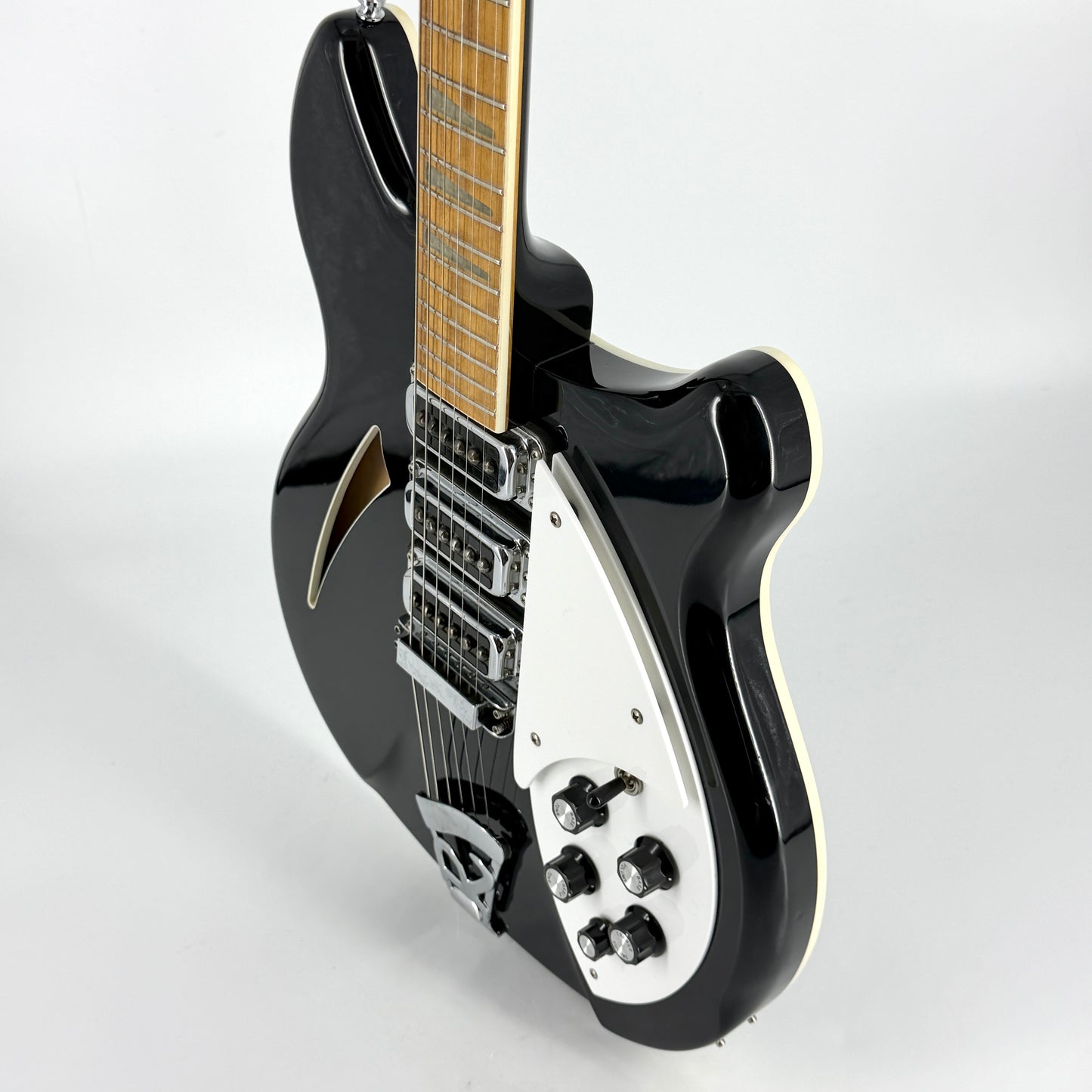 1999 Rickenbacker 370 - Jetglo