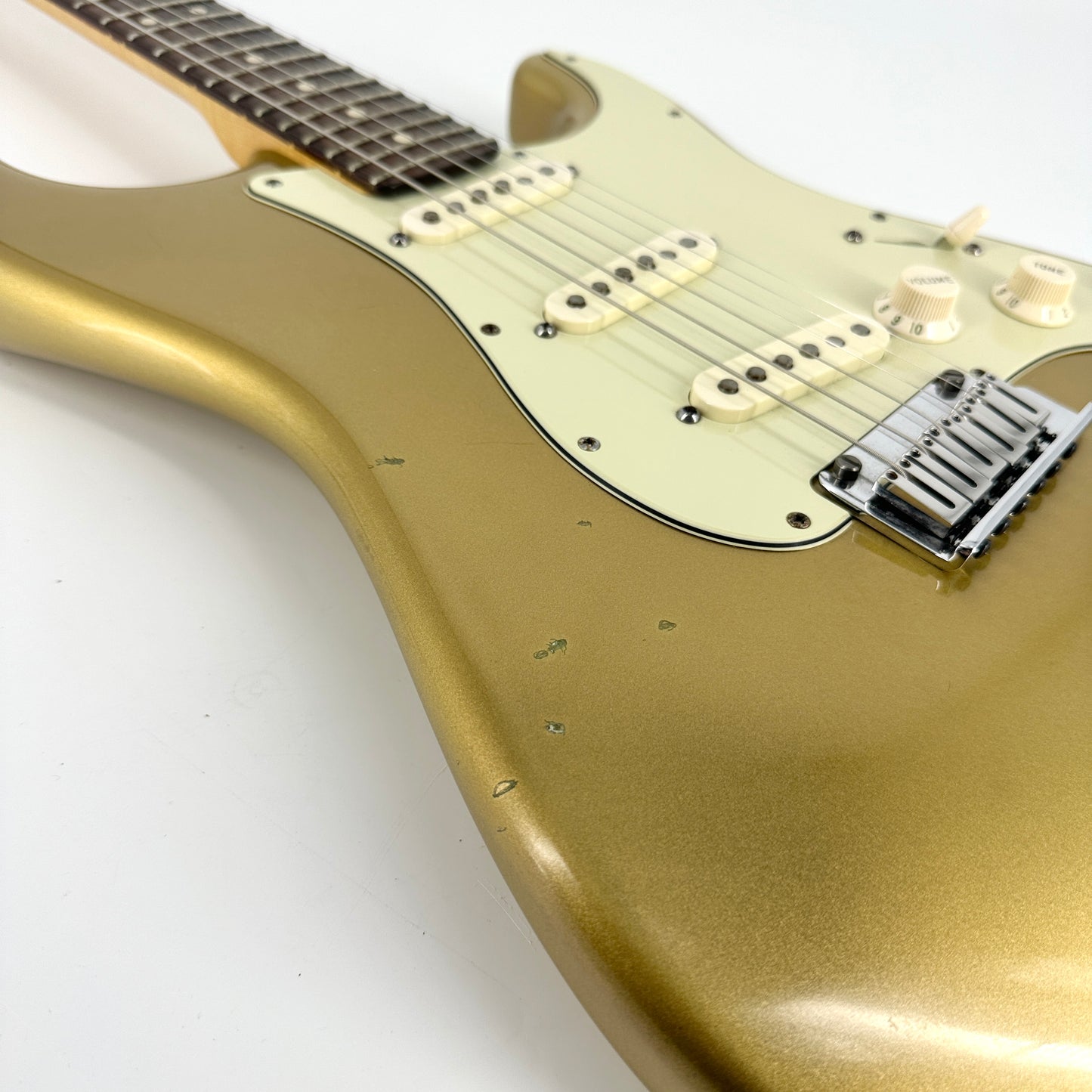 2009 Fender Custom Shop Custom Deluxe Stratocaster - HLE Gold
