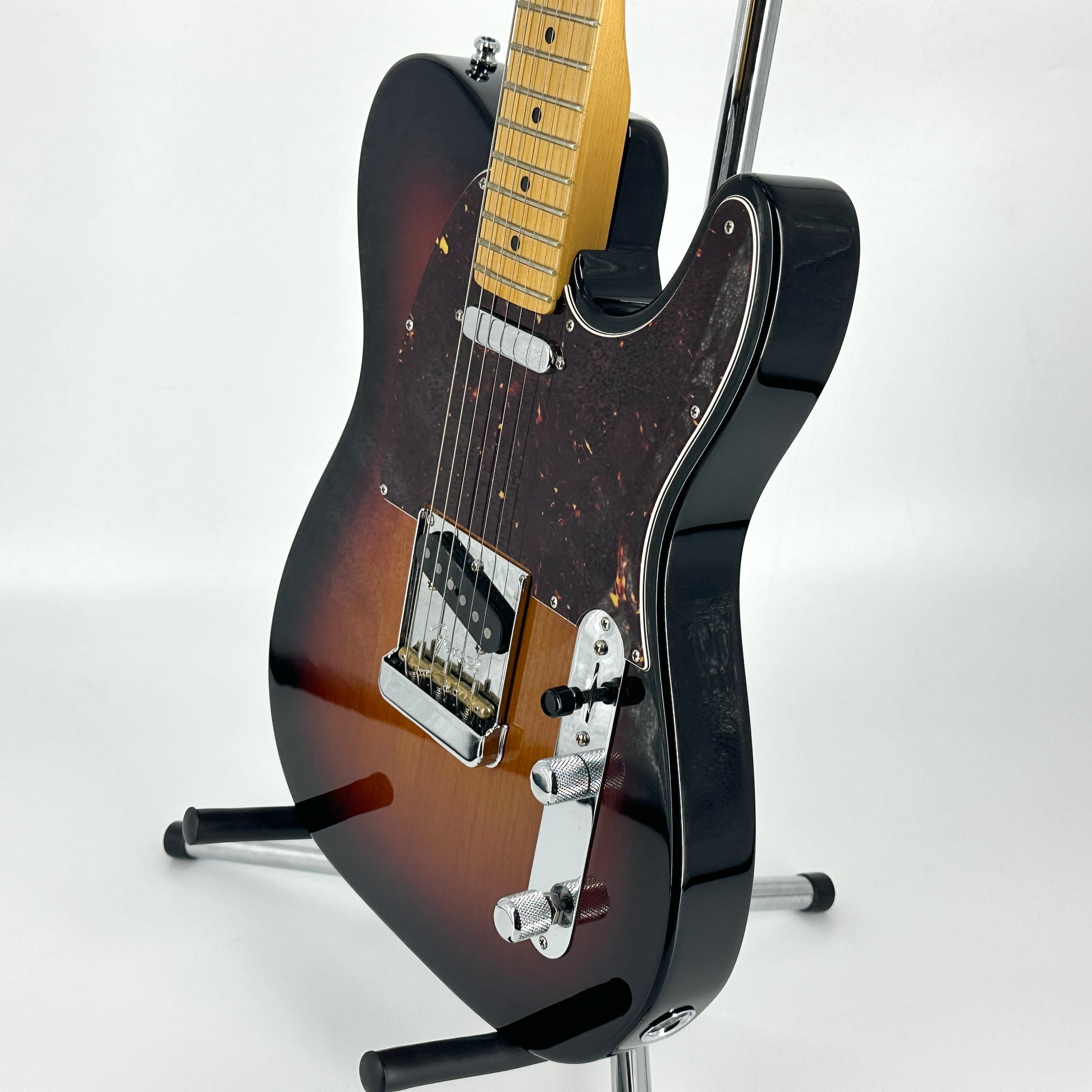 2021 Fender American Professional II Telecaster – 3 Tone Sunburst – Jordan  Guitars