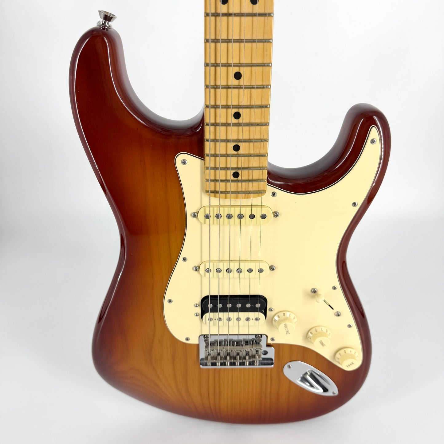 2023 Fender American Professional II HSS Stratocaster – Sienna Sunburst
