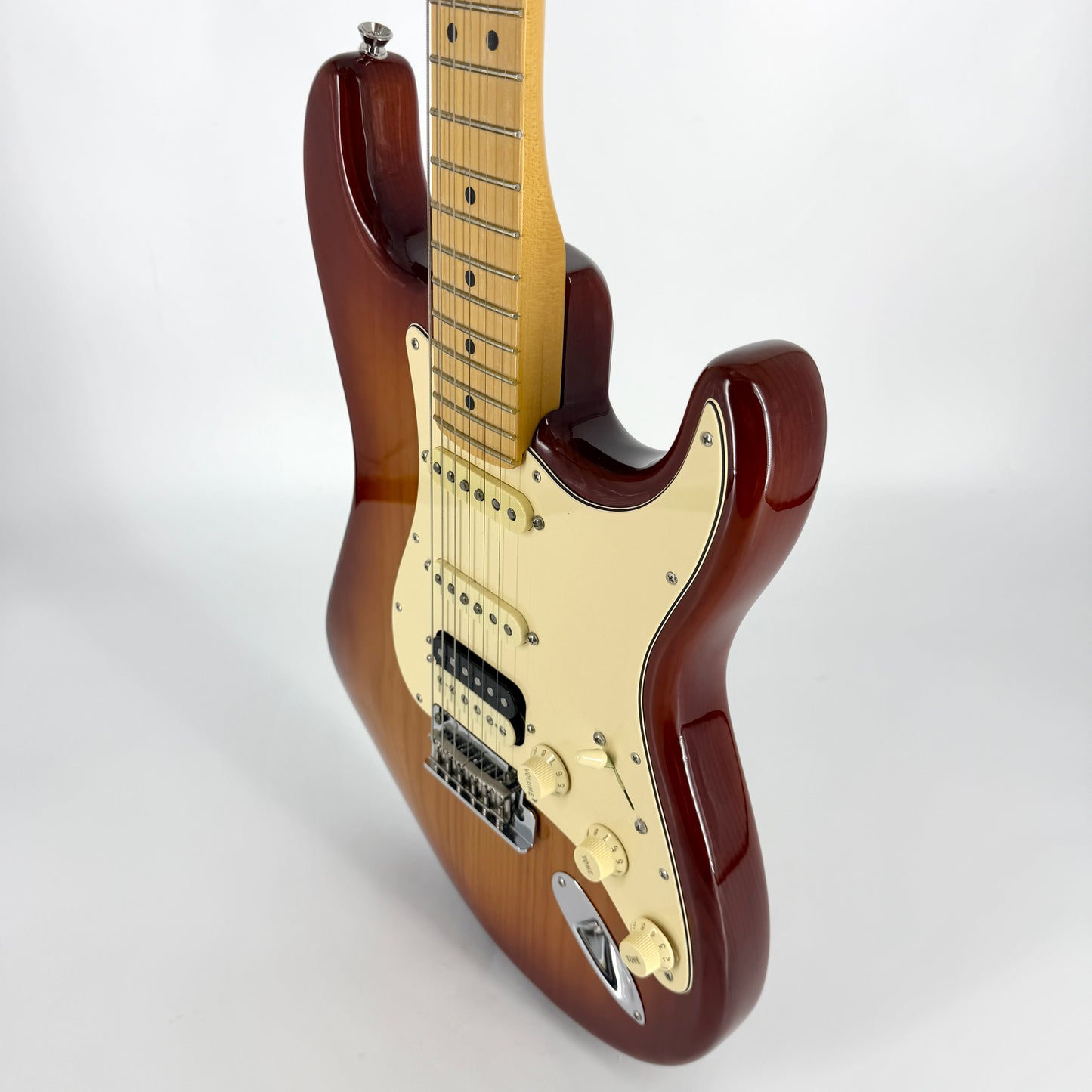 2023 Fender American Professional II HSS Stratocaster – Sienna Sunburst