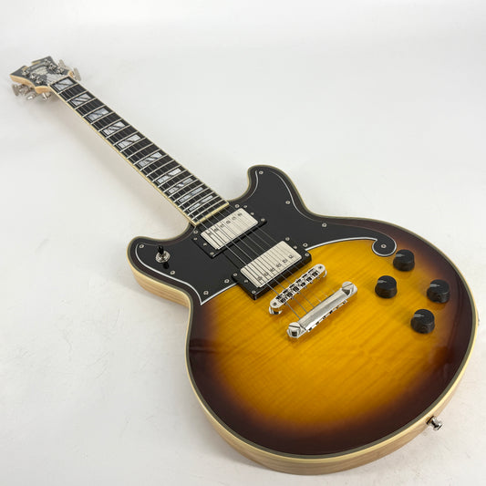 2022 D'Angelico Deluxe Brighton - Vintage Sunburst