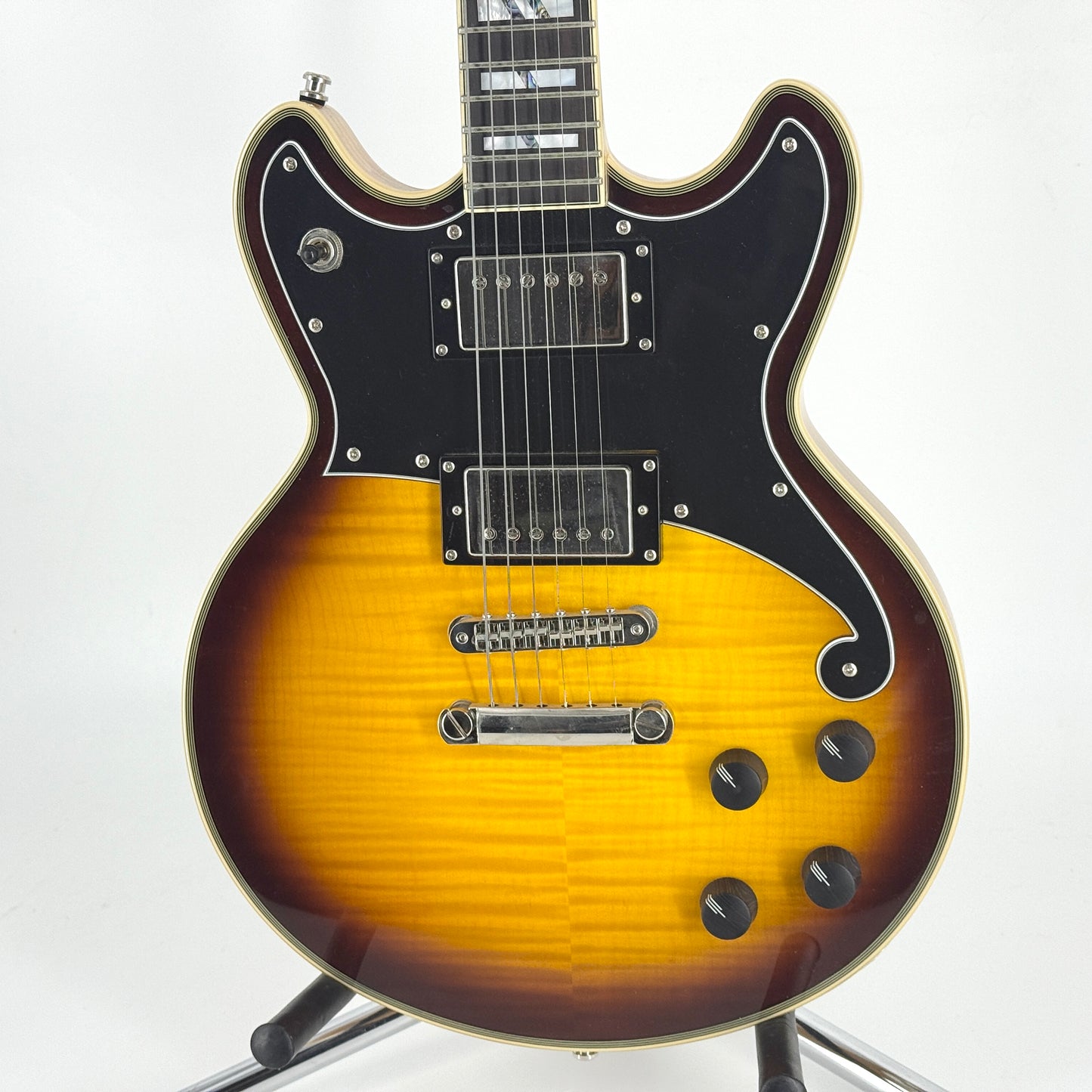 2022 D'Angelico Deluxe Brighton - Vintage Sunburst